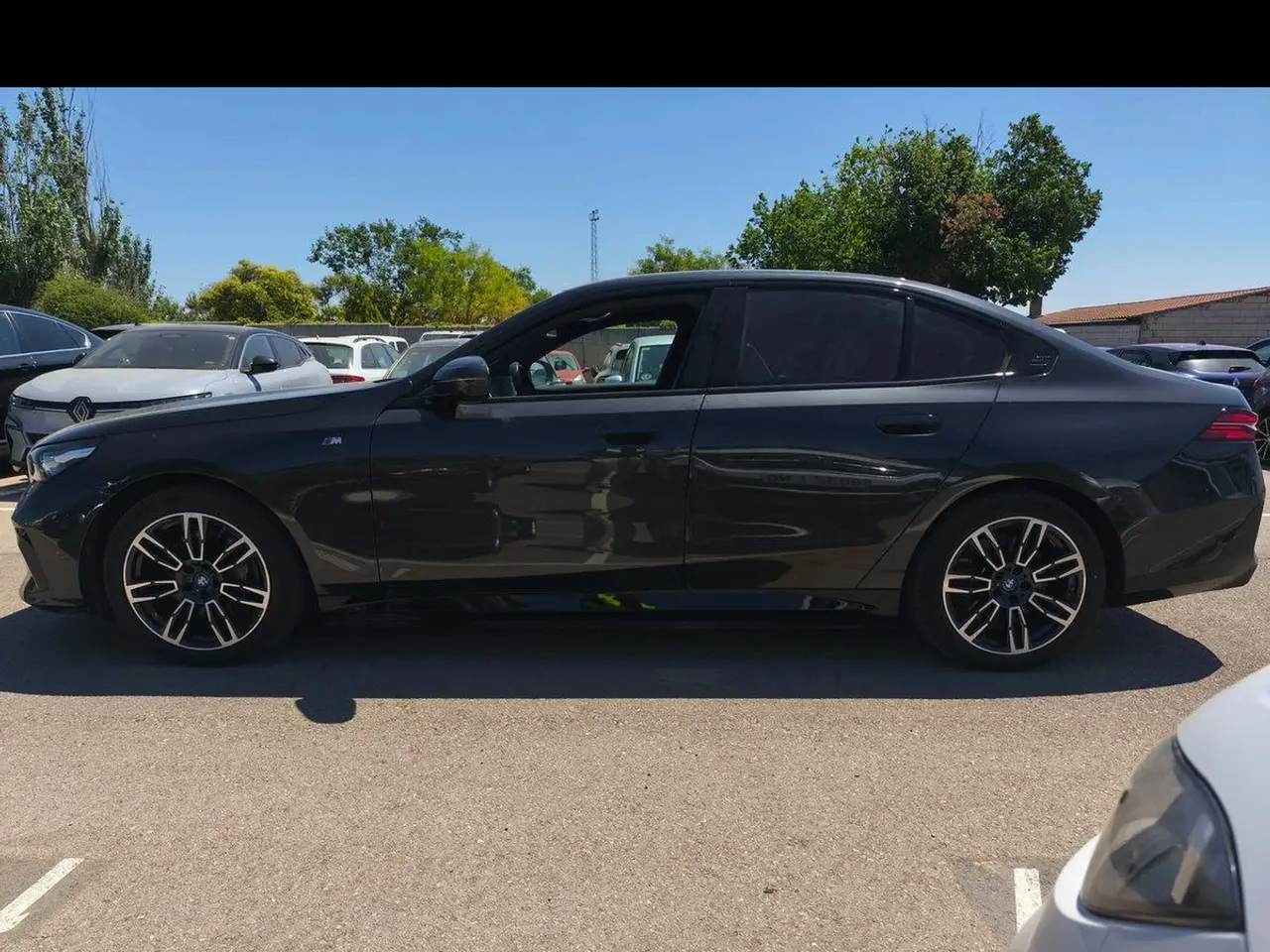 Bmw i5