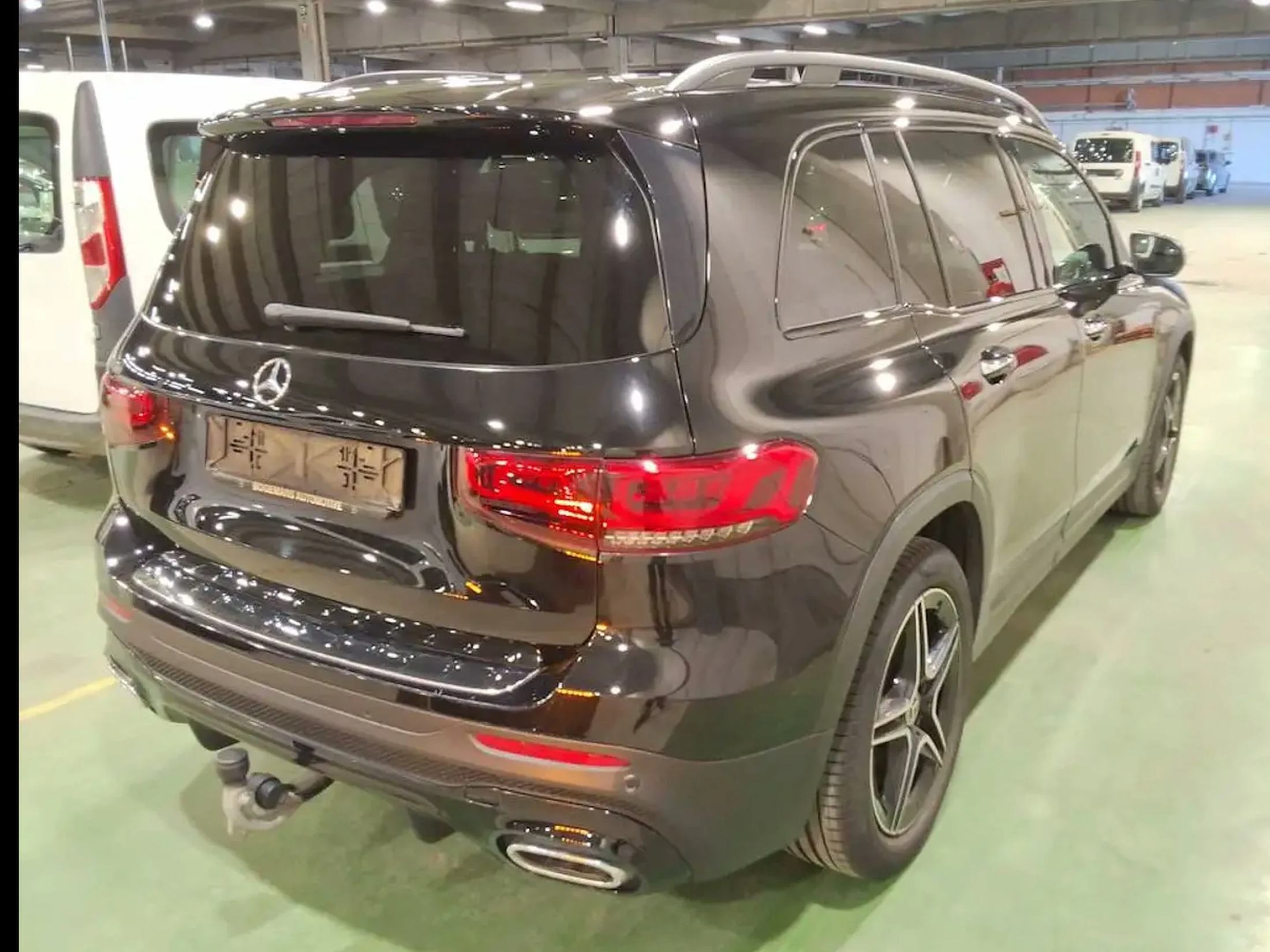 Mercedes-Benz GLB 200