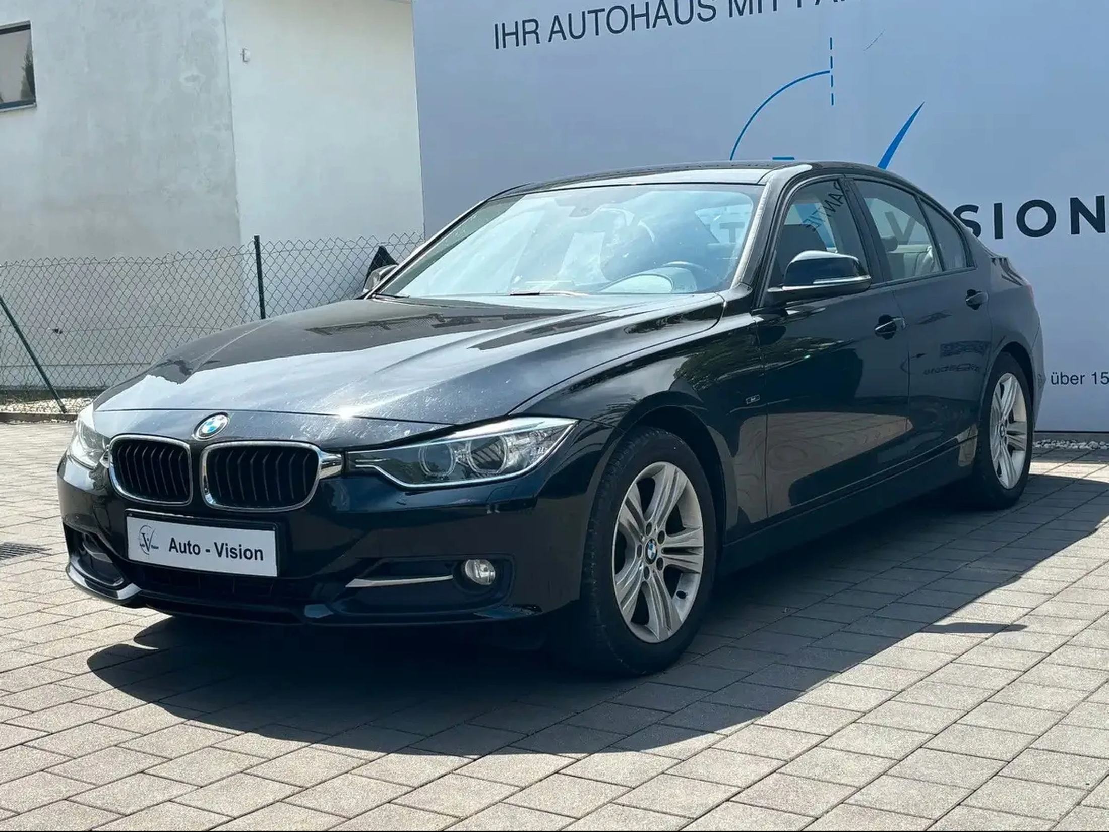 BMW 318 Limousine