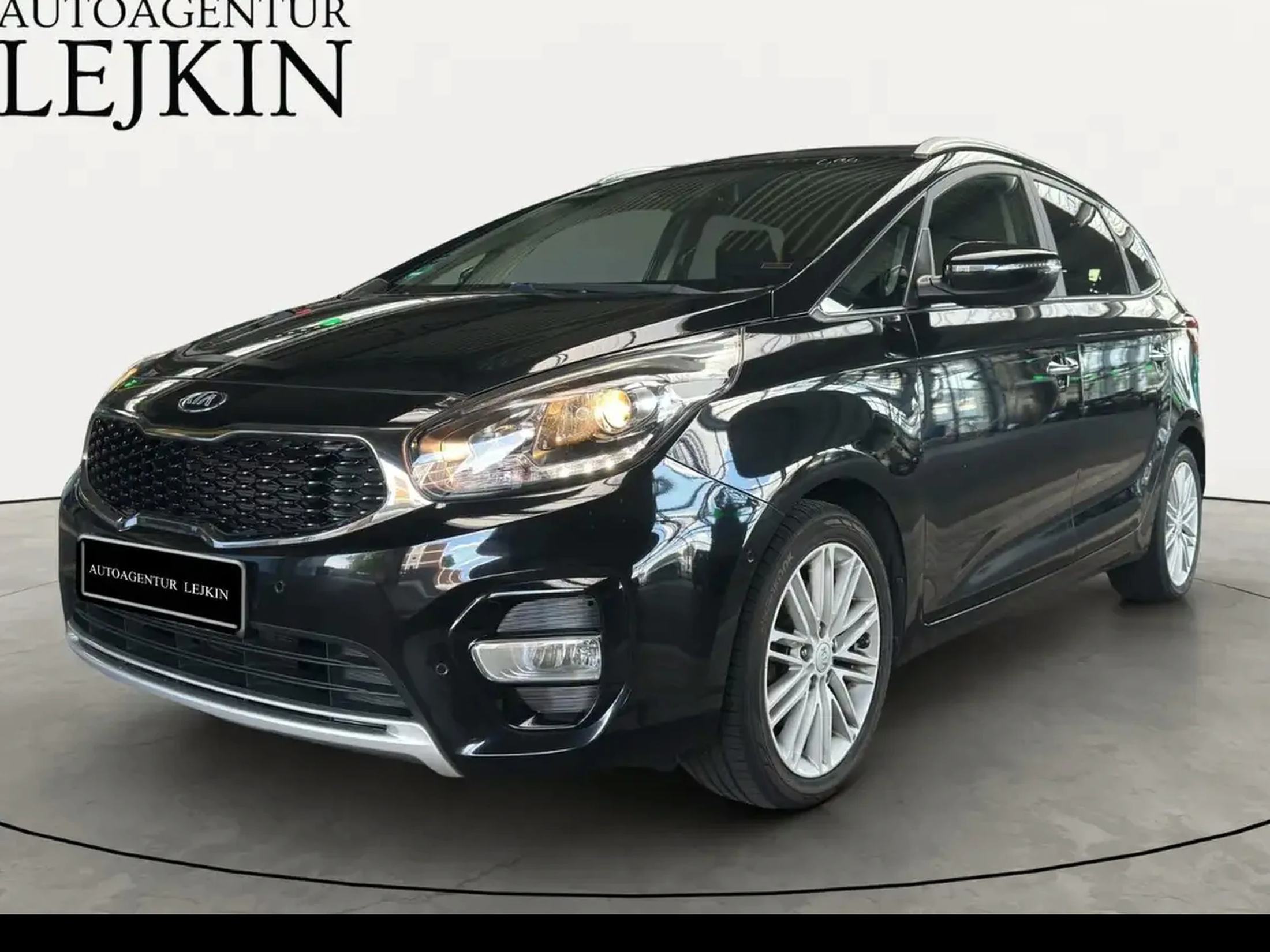 Kia Carens