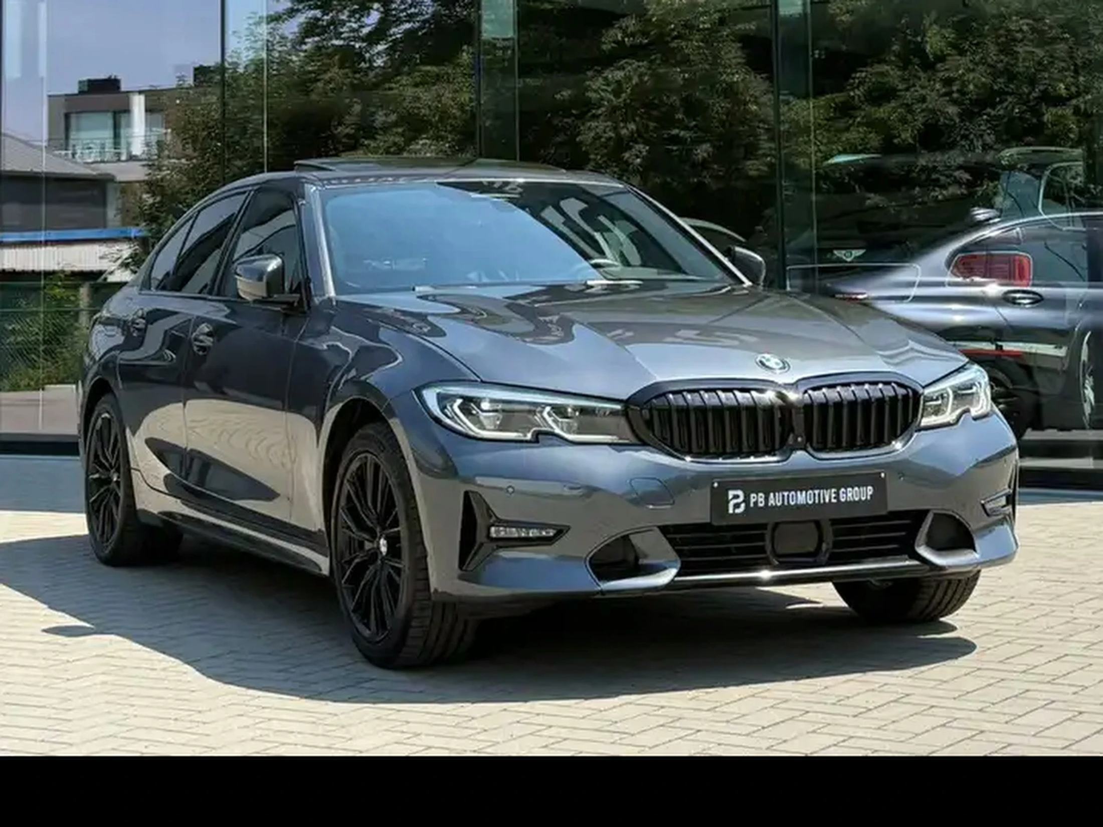 BMW 330 Limousine