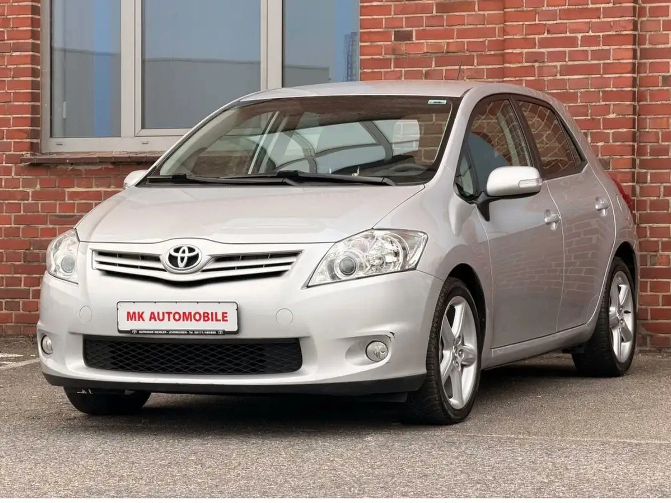 Toyota Auris Auris