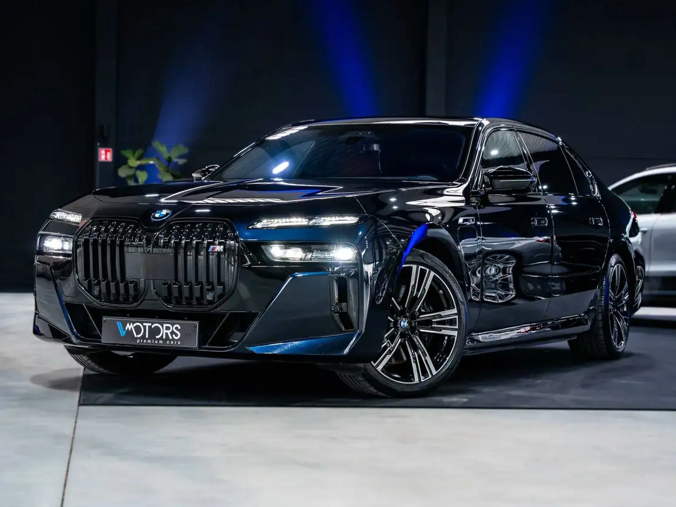 BMW 760