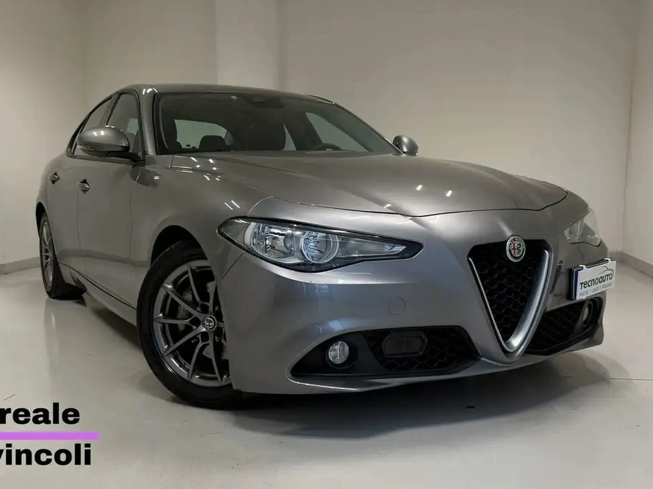 Alfa Romeo Giulia Giulia