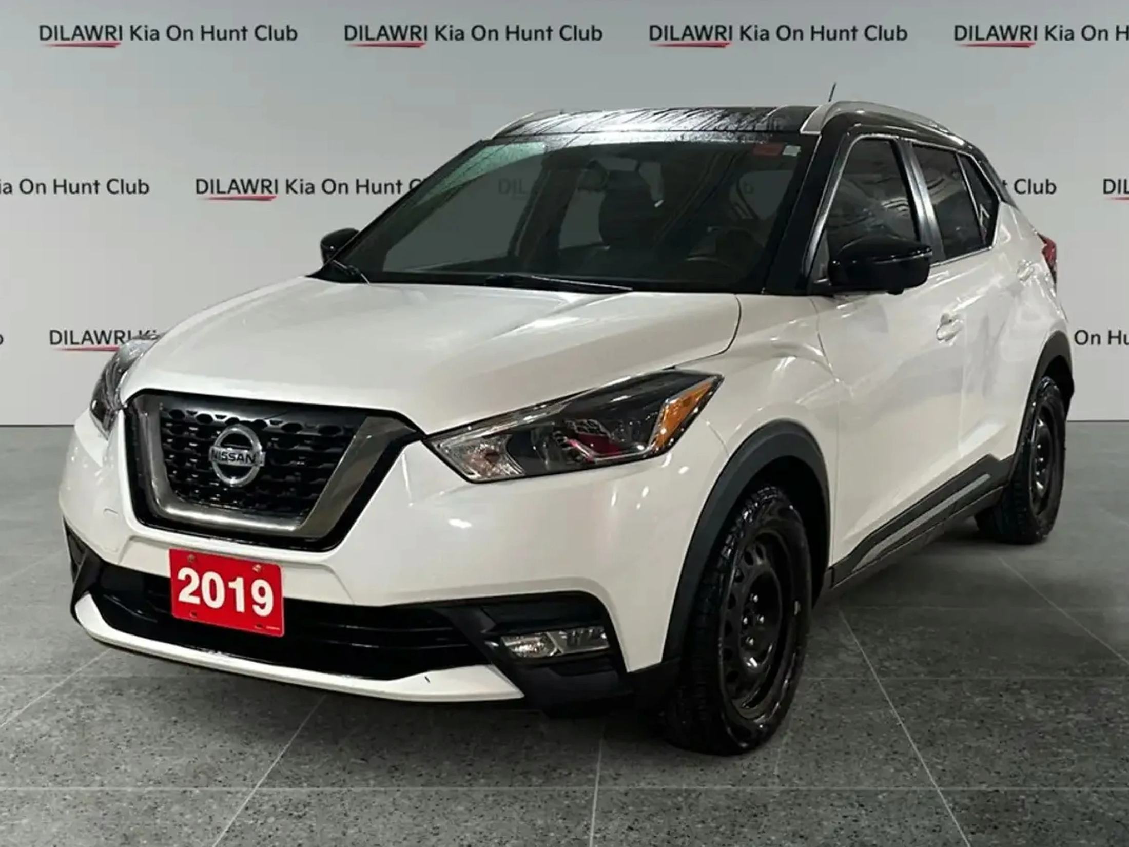 2019 Nissan Kicks SR FWD