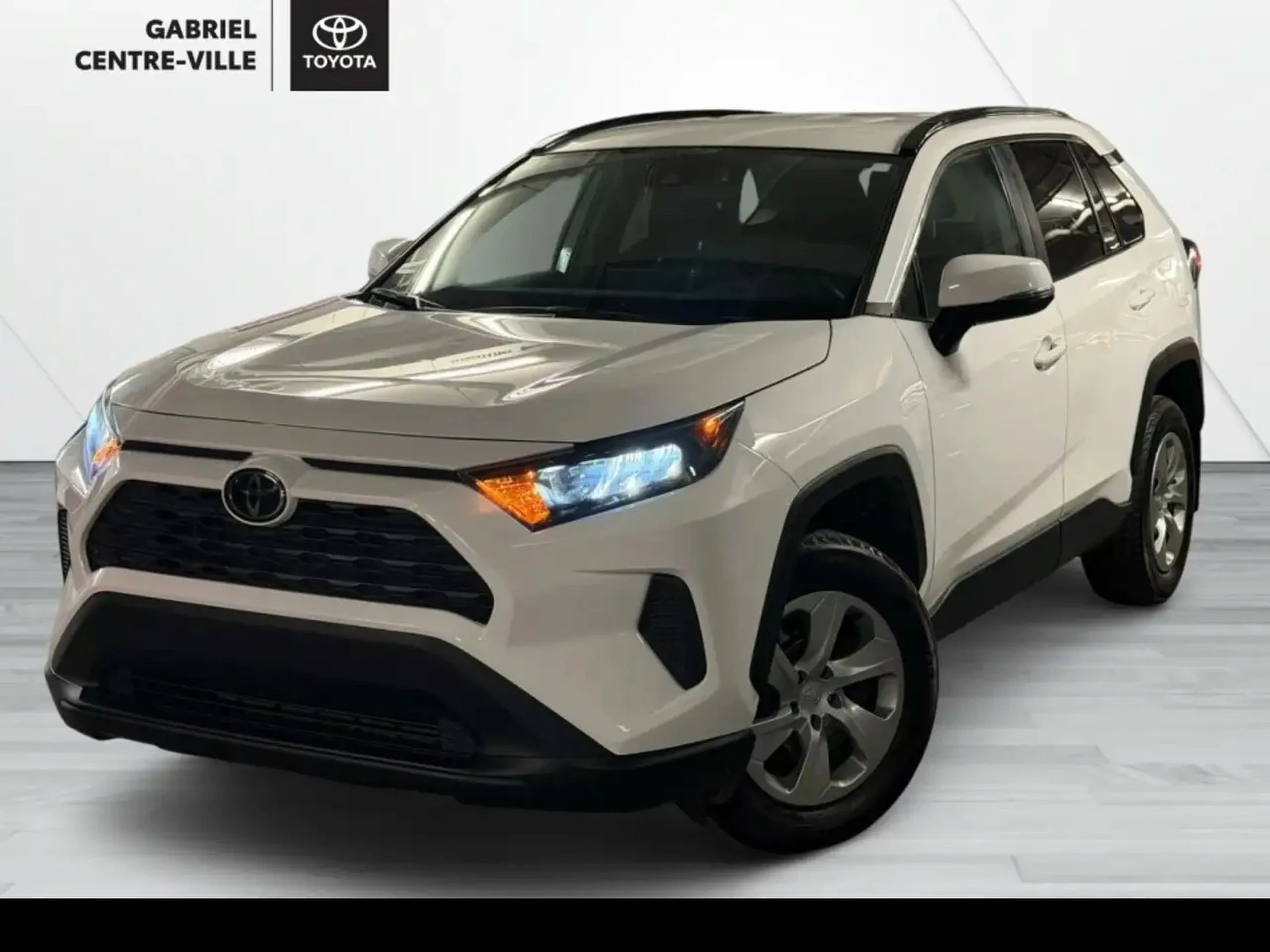 2021 Toyota RAV 4 LE