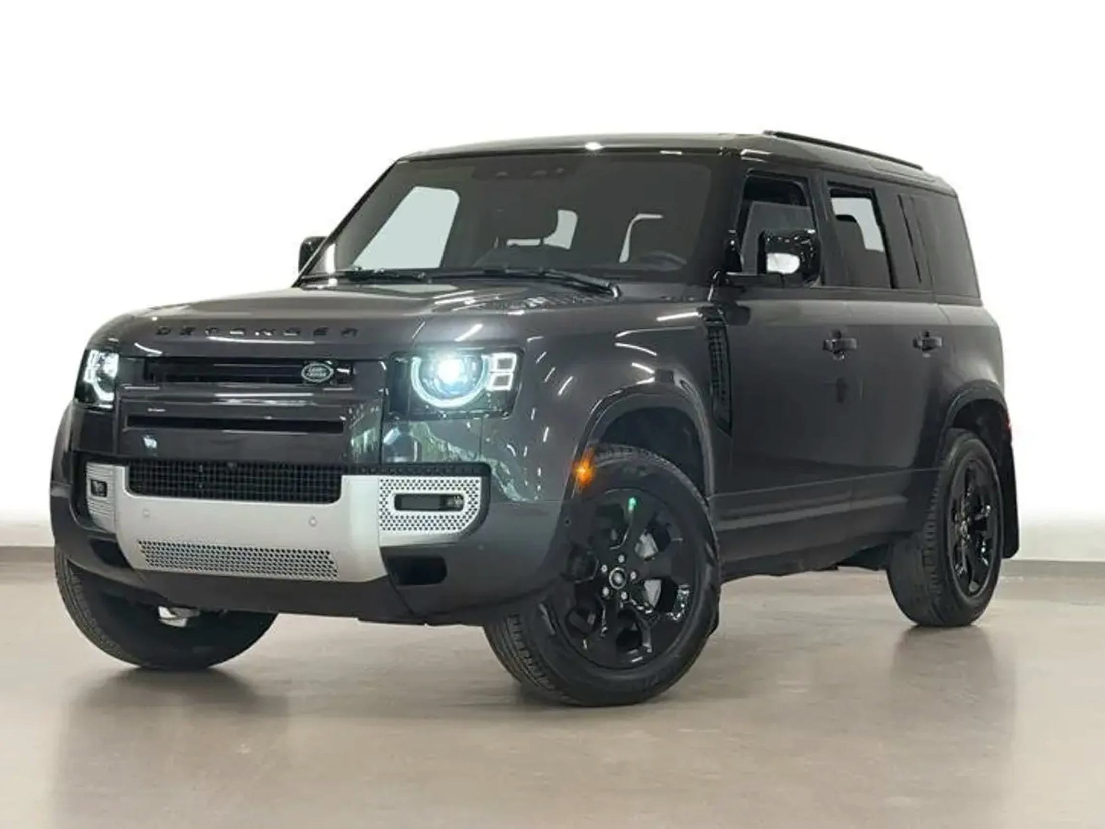 2025 Land Rover Defender 110 P300 S