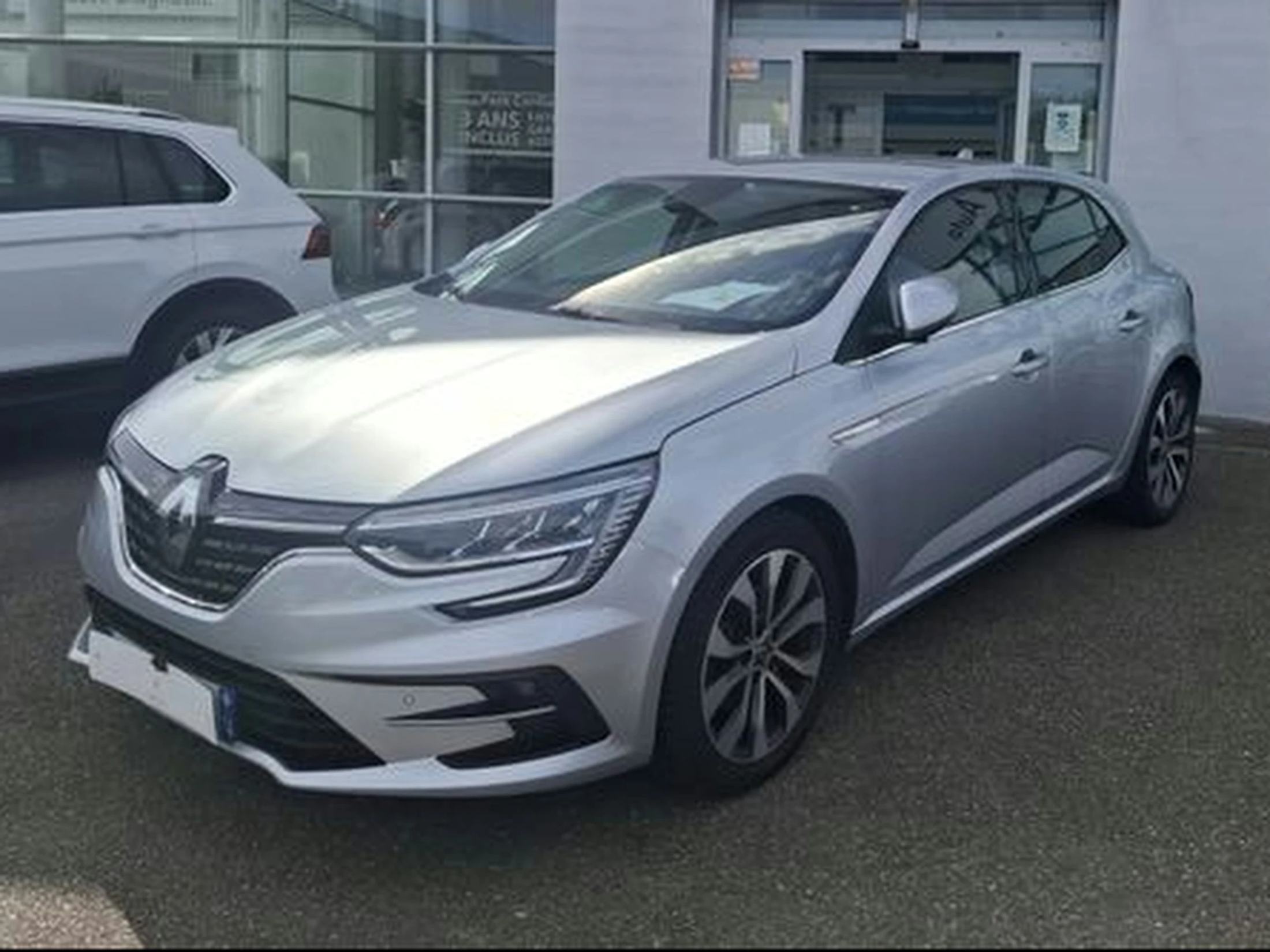 RENAULT Megane IV Berline Blue dCi 115 EDC Techno