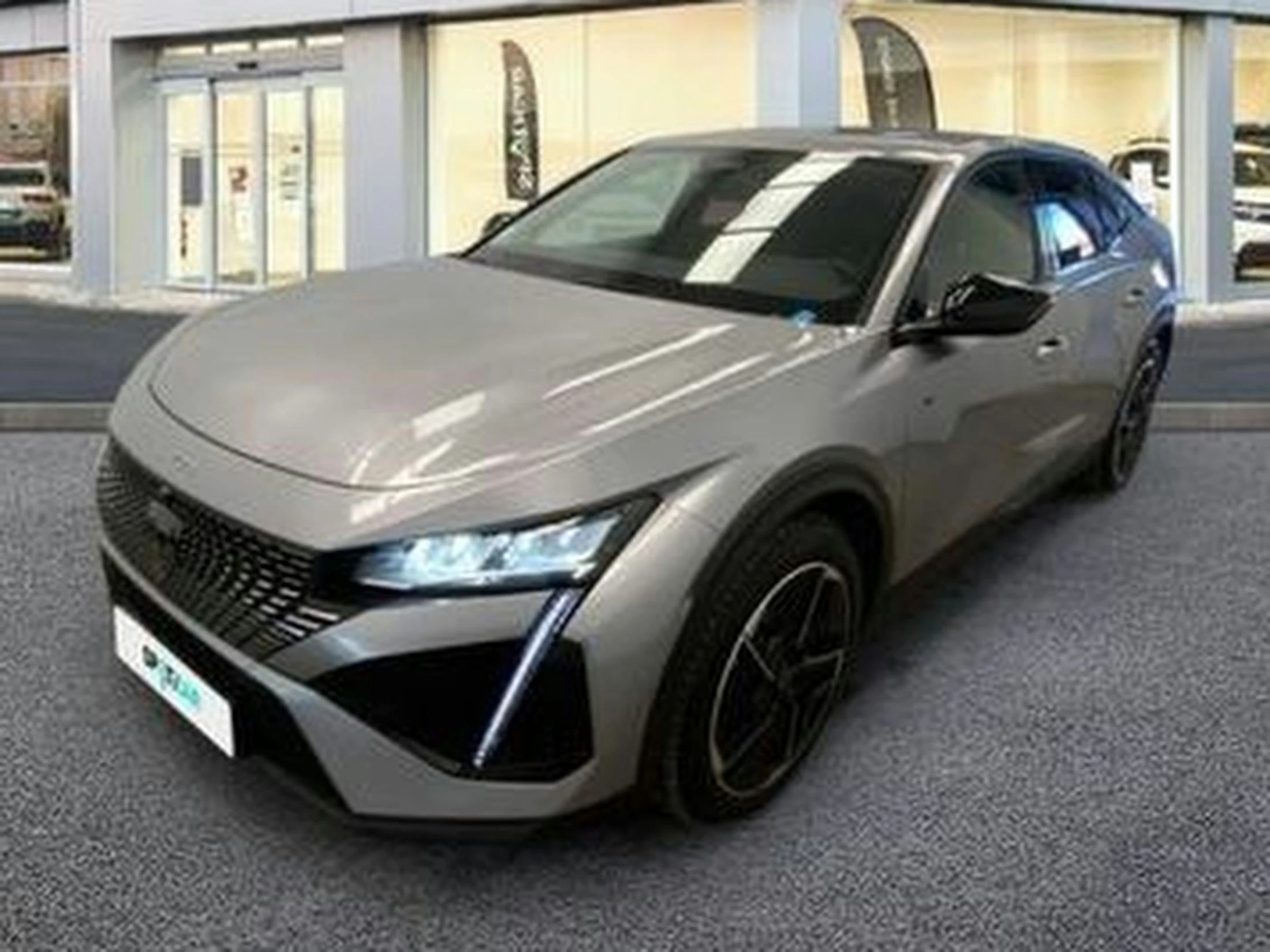 Peugeot 408 PHEV 225 e-EAT8 Allure Pack