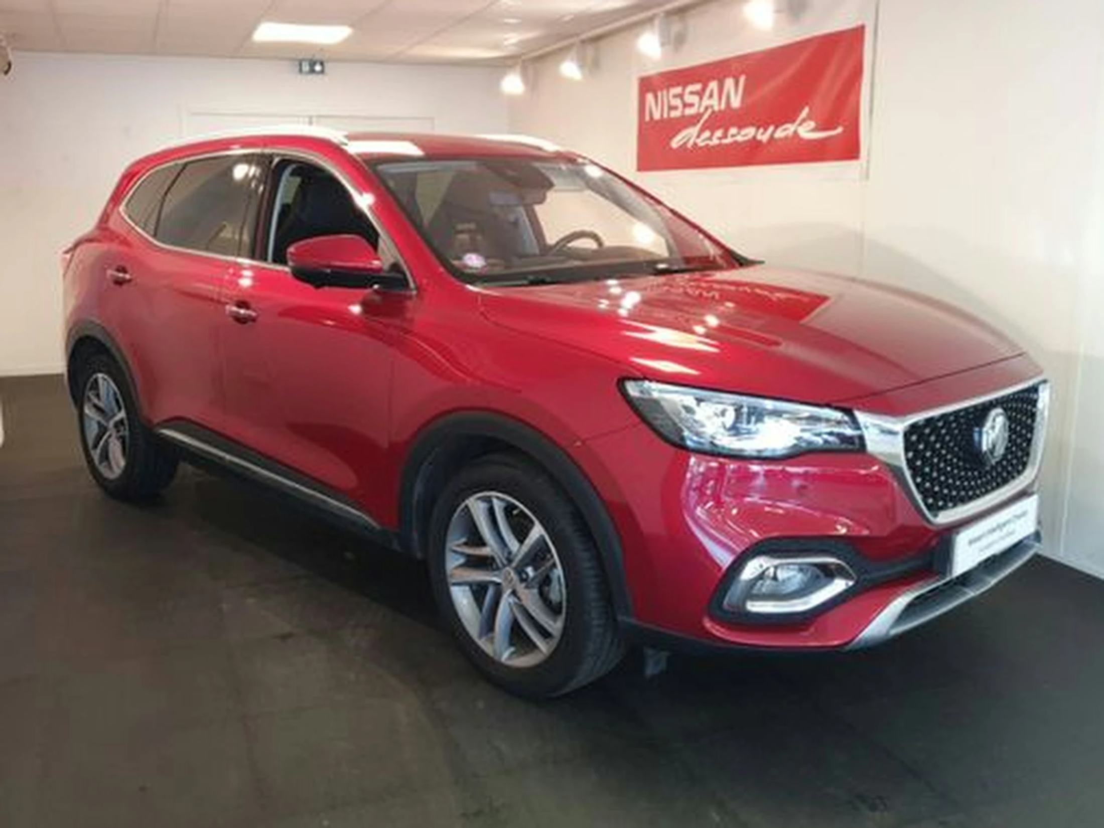 MG EHS 1.5T GDI PHEV Luxury