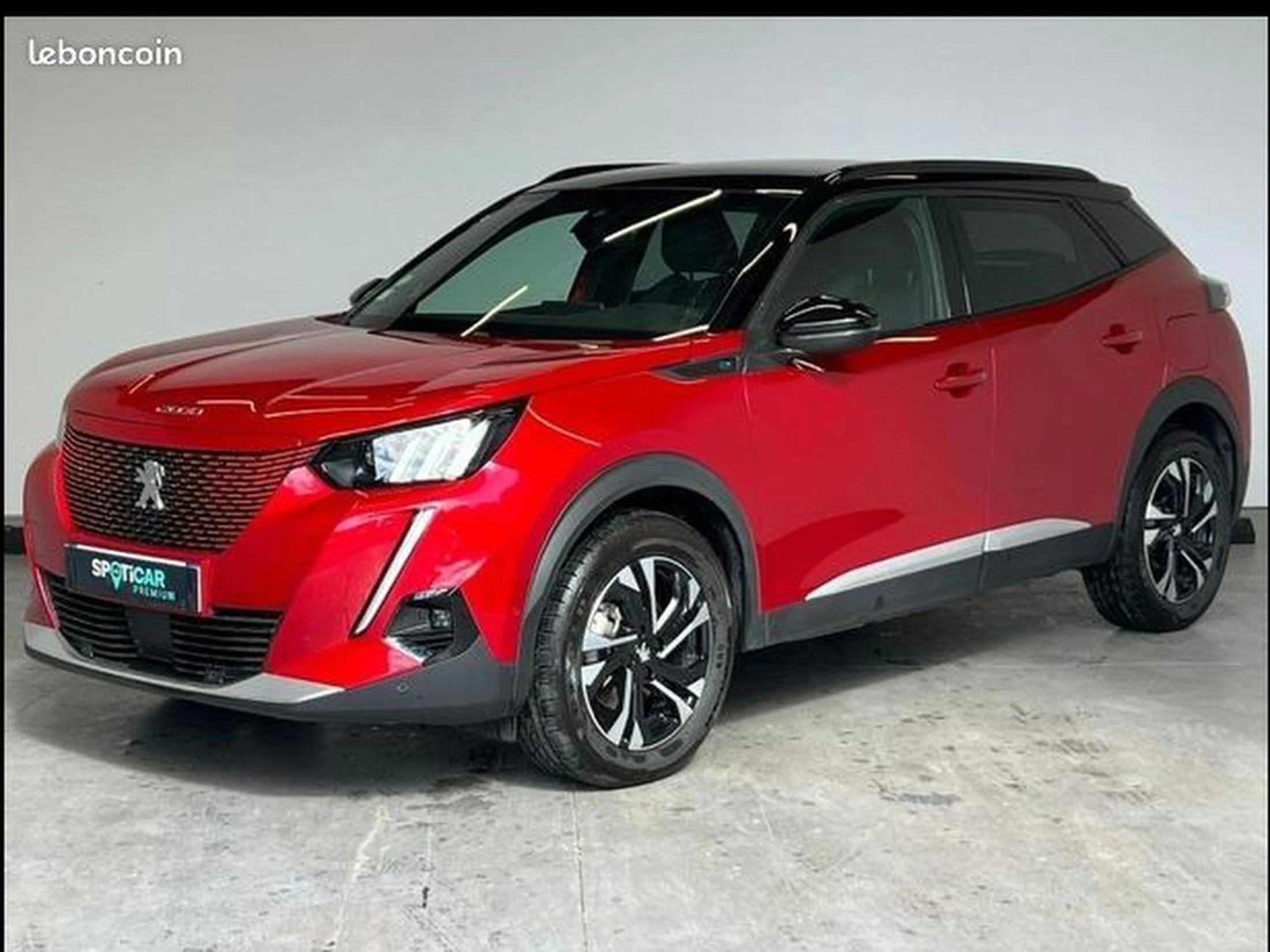 Peugeot 2008 e-2008 136ch GT