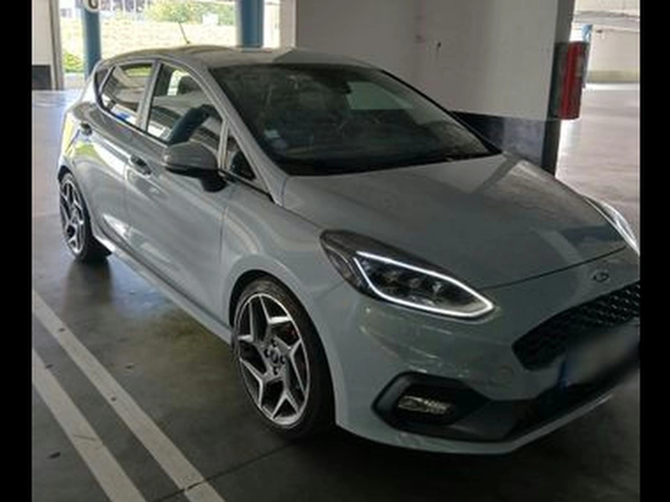 FORD Fiesta ST 1.5 T EcoBoost 200 cv 5 portes | 1ère main | Entretien complet | Pack Performance