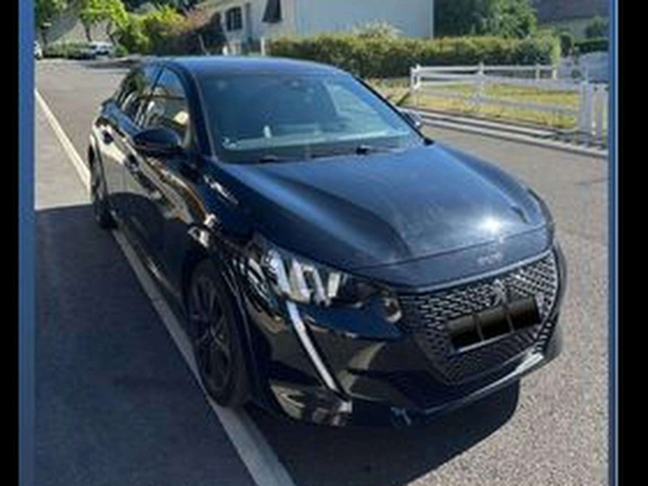 Peugeot 208 GT PureTech 100 EAT8 – Boîte auto – 27 000 km – Essence
