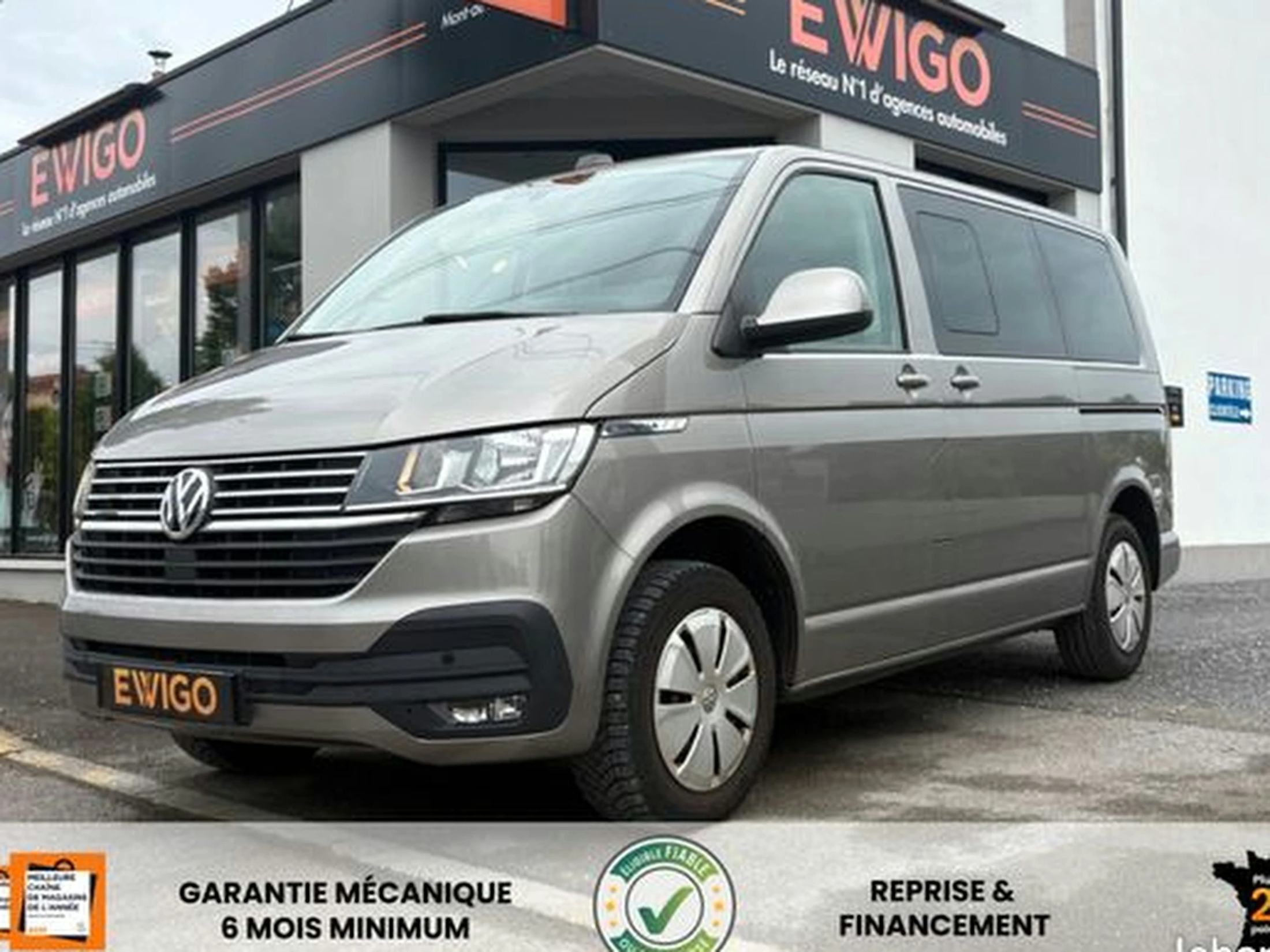 VOLKSWAGEN CARAVELLE COMBI 2.0 TDI 110 CH L1H1 CONFORT LINE 8P / CARPLAy