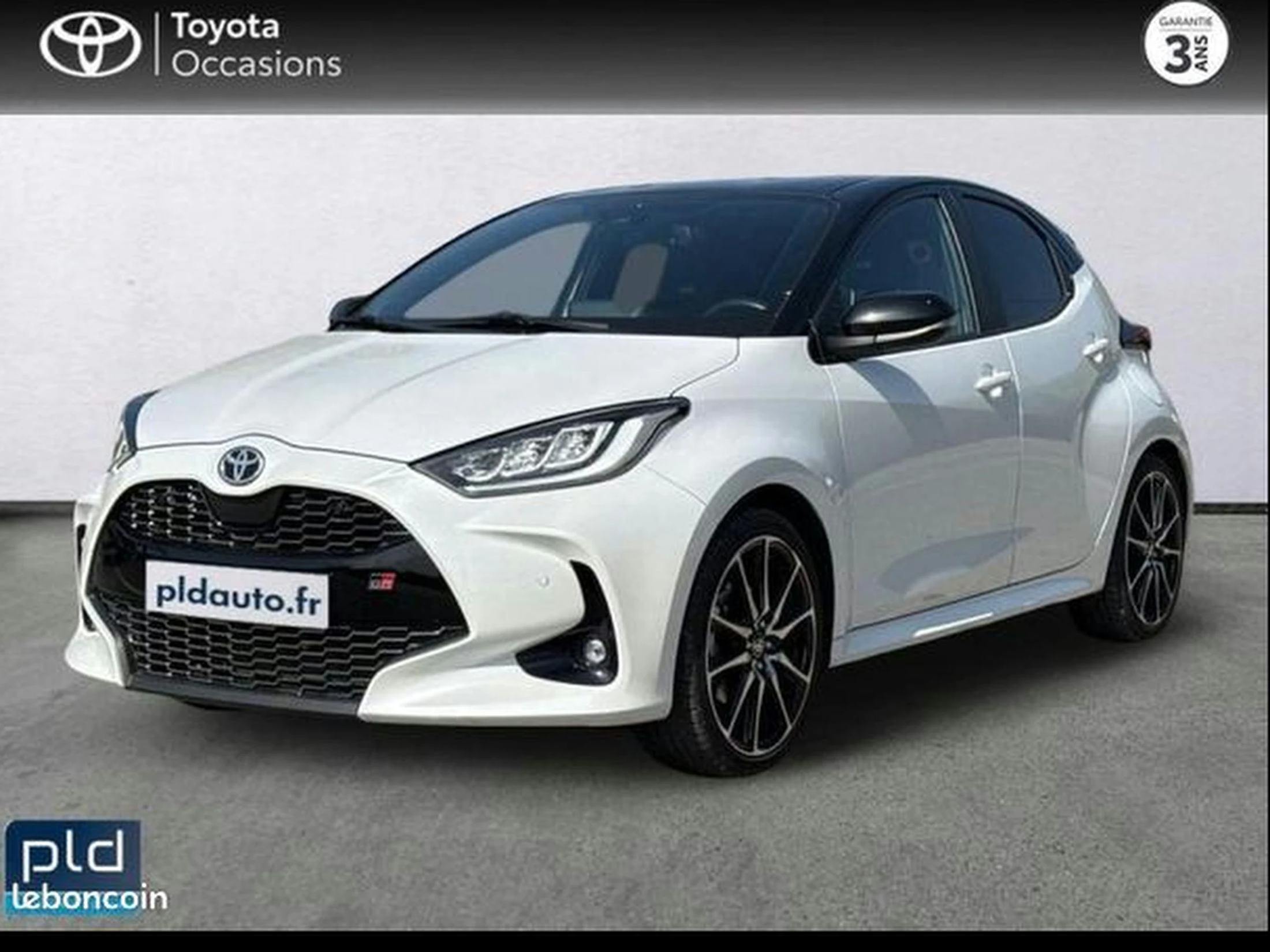 Toyota Yaris 116h GR Sport 5p MY22