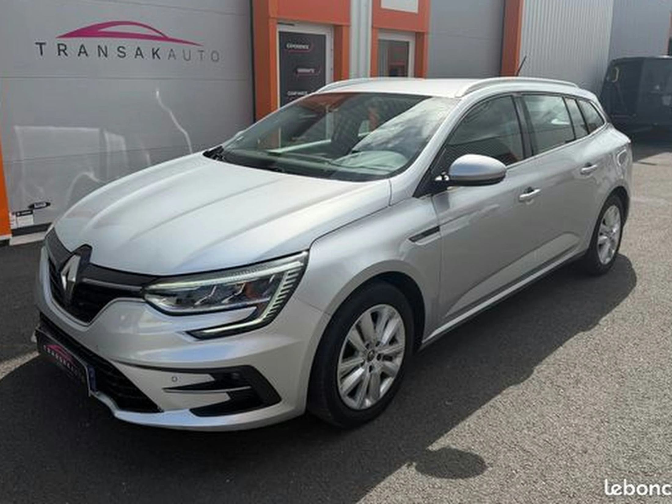 RENAULT MEGANE IV ESTATE BUSINESS lue dCi 115 Business
