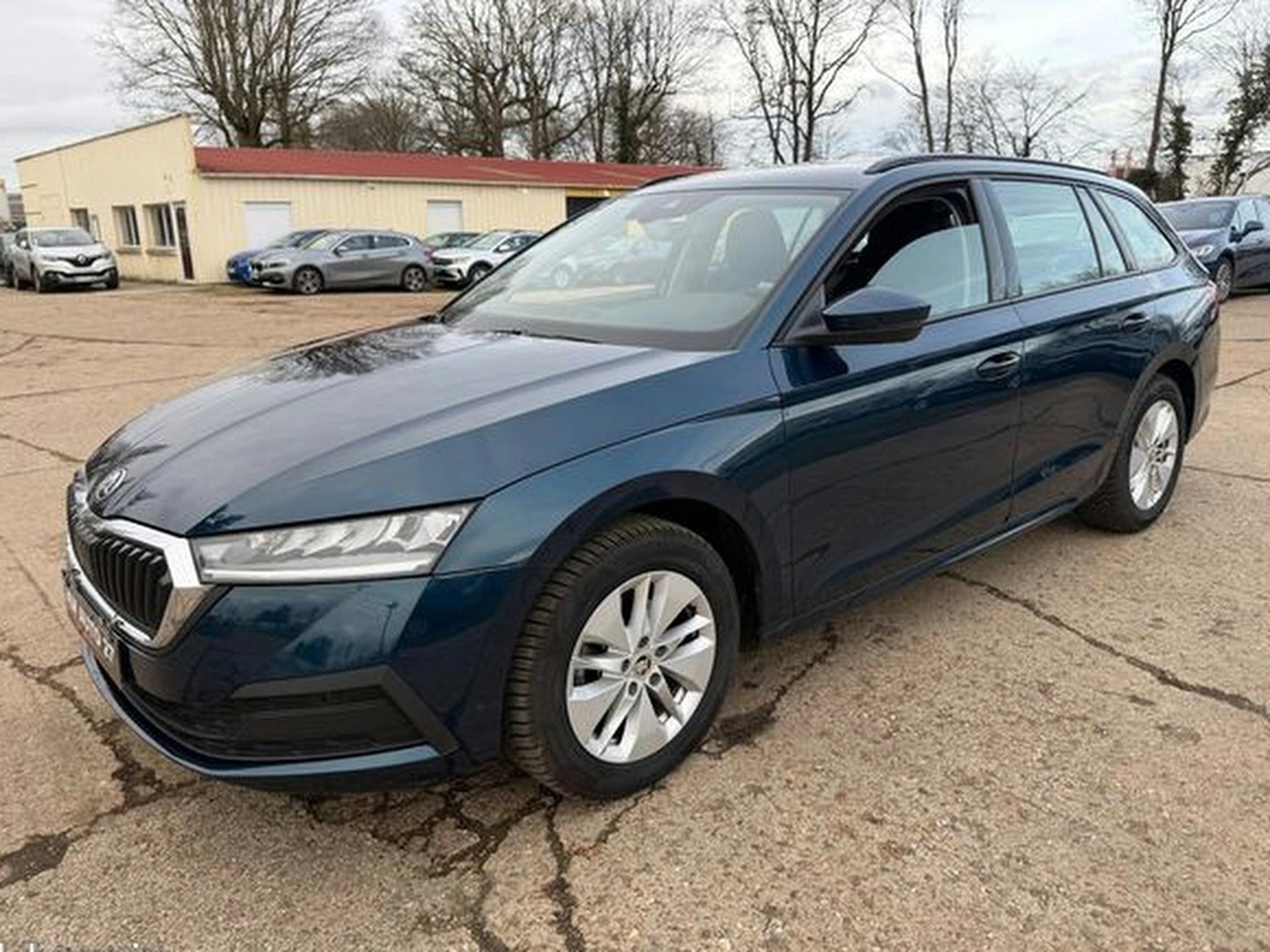 SKODA OCTAVIA 1.0 TSI mHEV e-TEC 110 ch DSG7 Business TVA RECUPERABLE