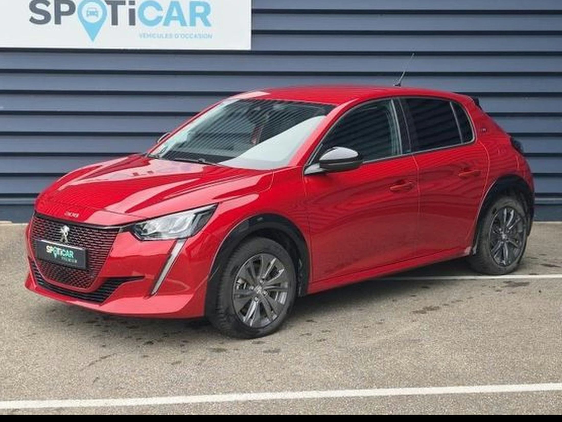 Peugeot 208 e-208 136ch Style