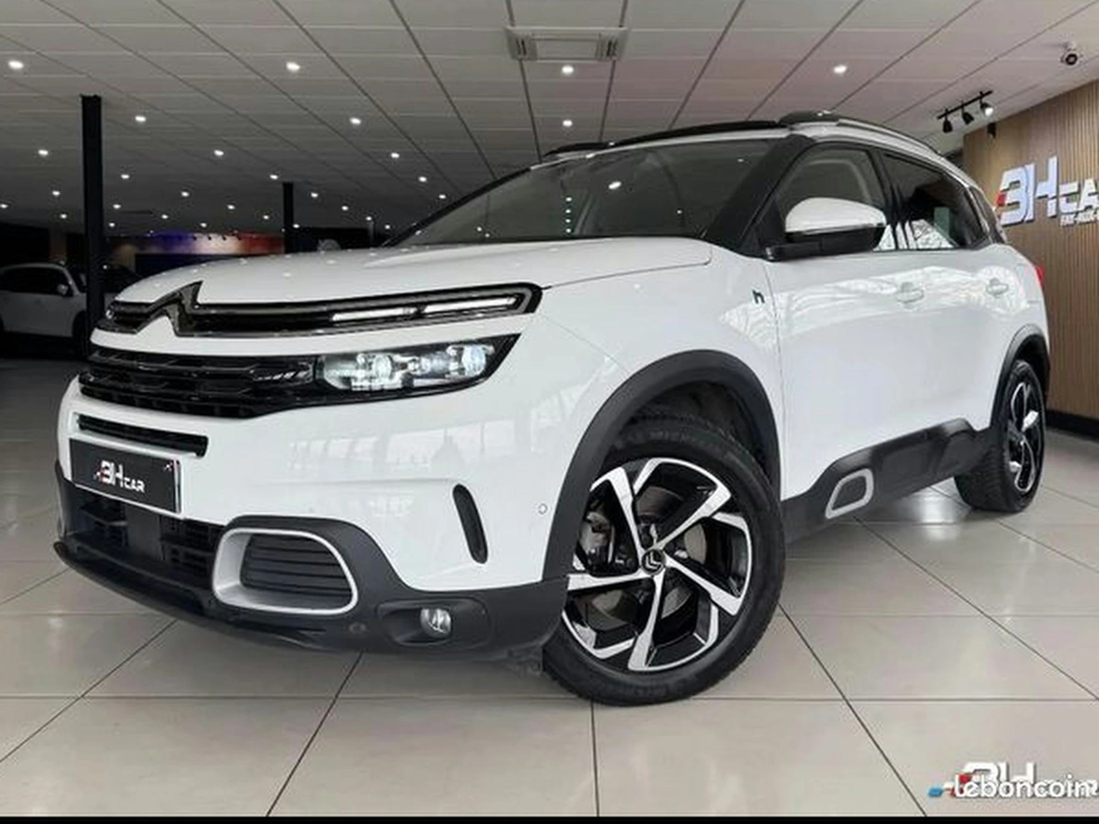 Citroen C5 Aircross 🚀 HYBRIDE 225 CH SHINE E-EAT8 TOIT OUVRANT GARANTIE 1 AN