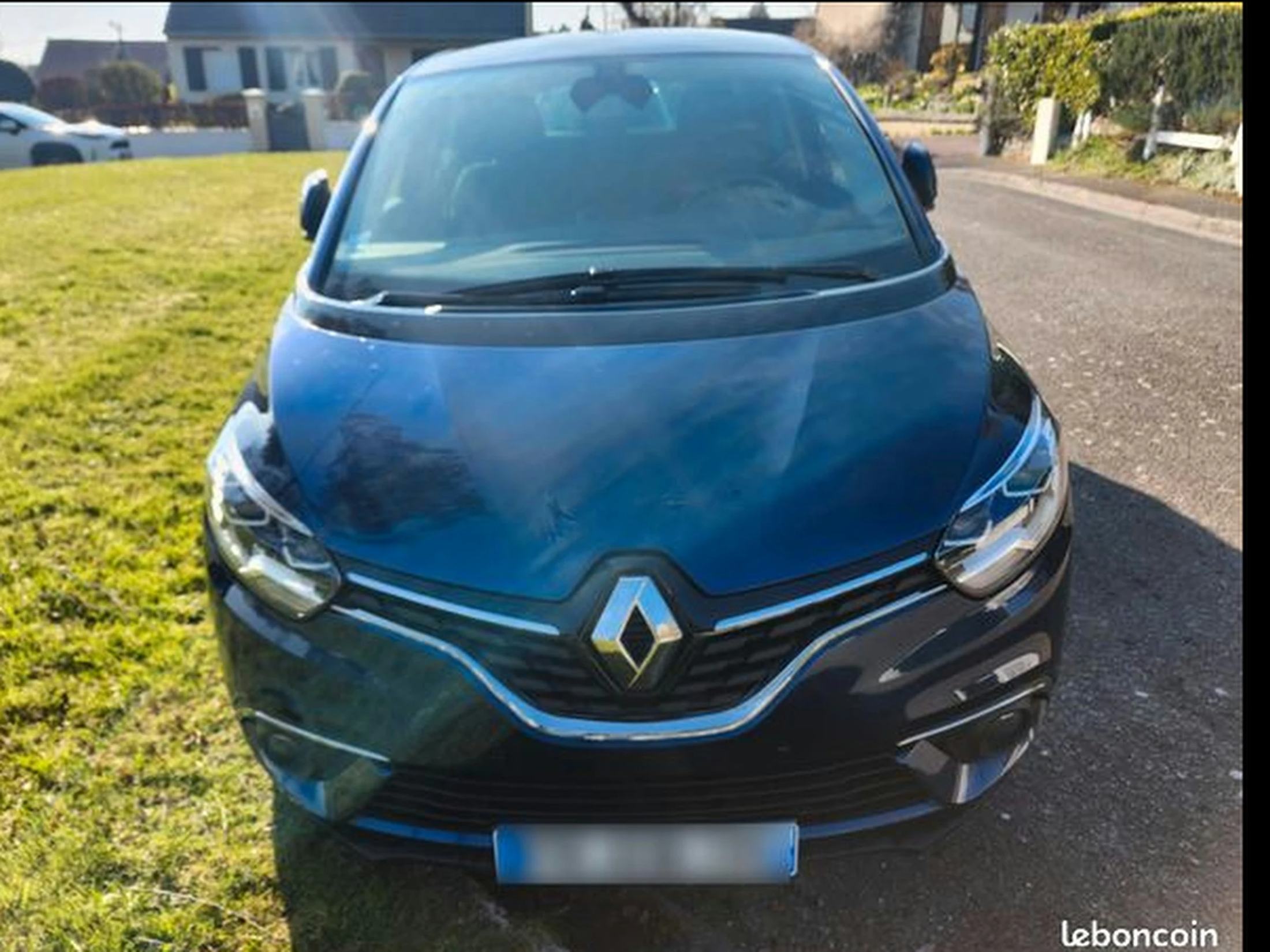 Scénic IV Bose 1.7 blue DCI 120cv