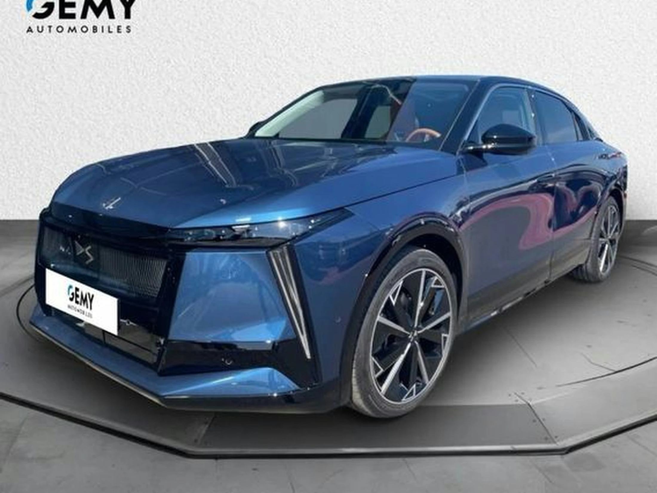 DS N°8 350 ch AWD Long Range Etoile