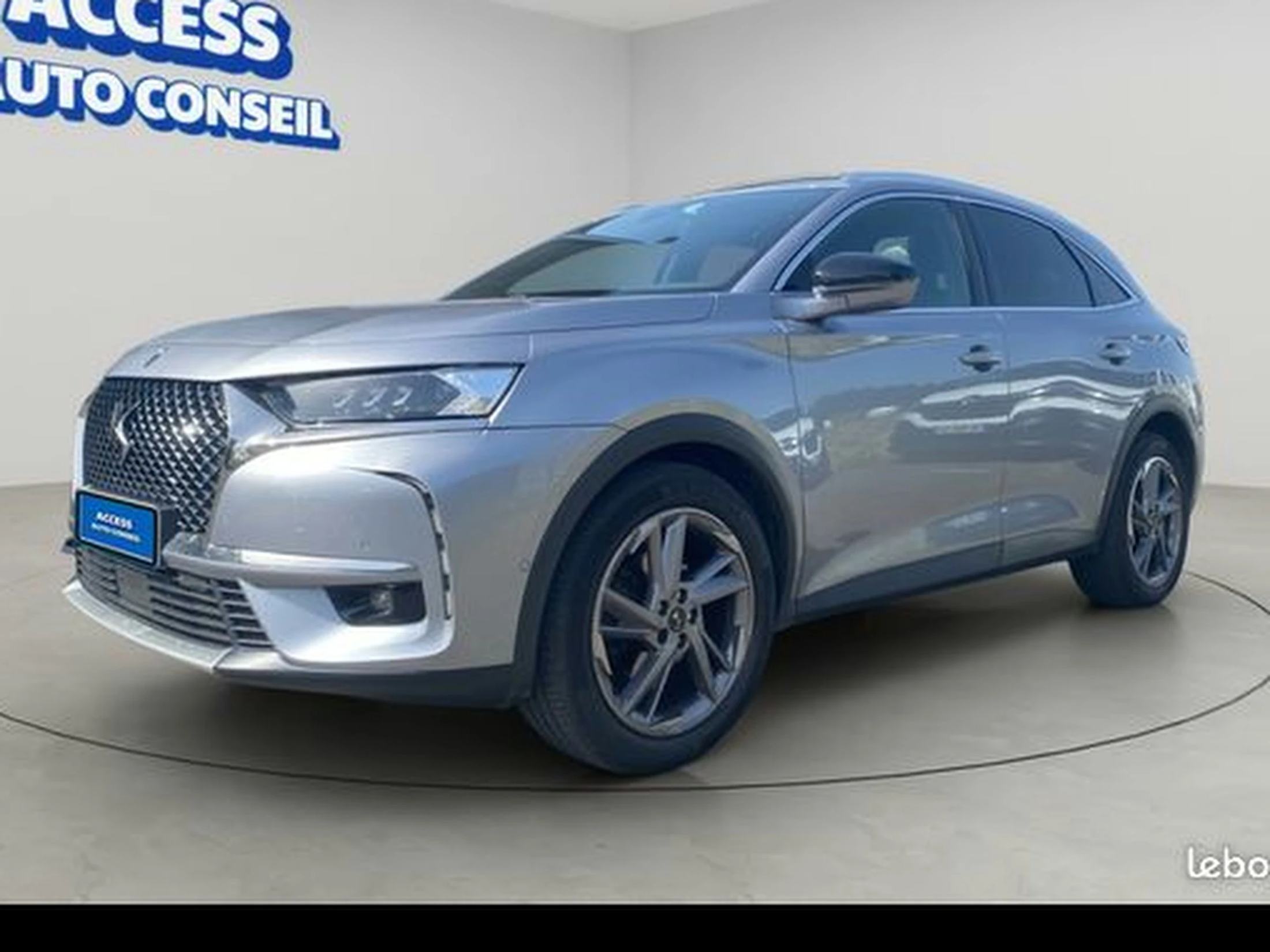 Ds 7 Crossback BlueHDi 130CV BVA8 FINITION RIVOLI / CARPLAY / TO / ATTELAGE