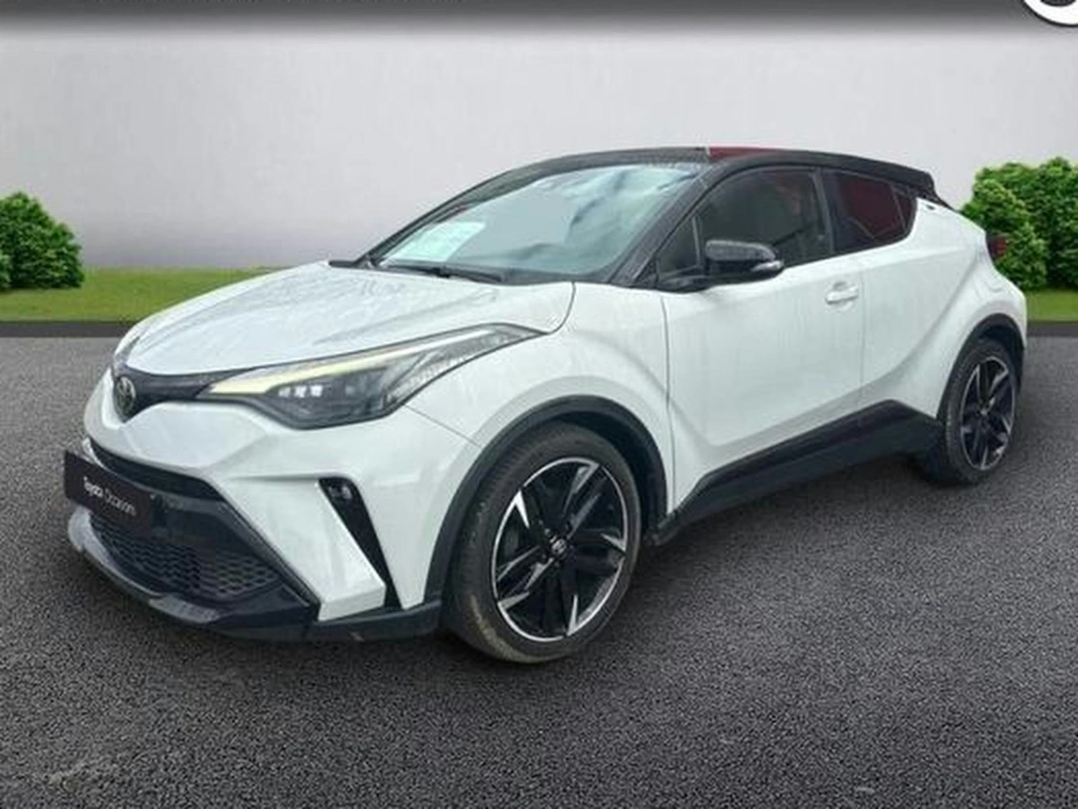 Toyota C-HR 122h GR-Sport 2WD E-CVT MY22