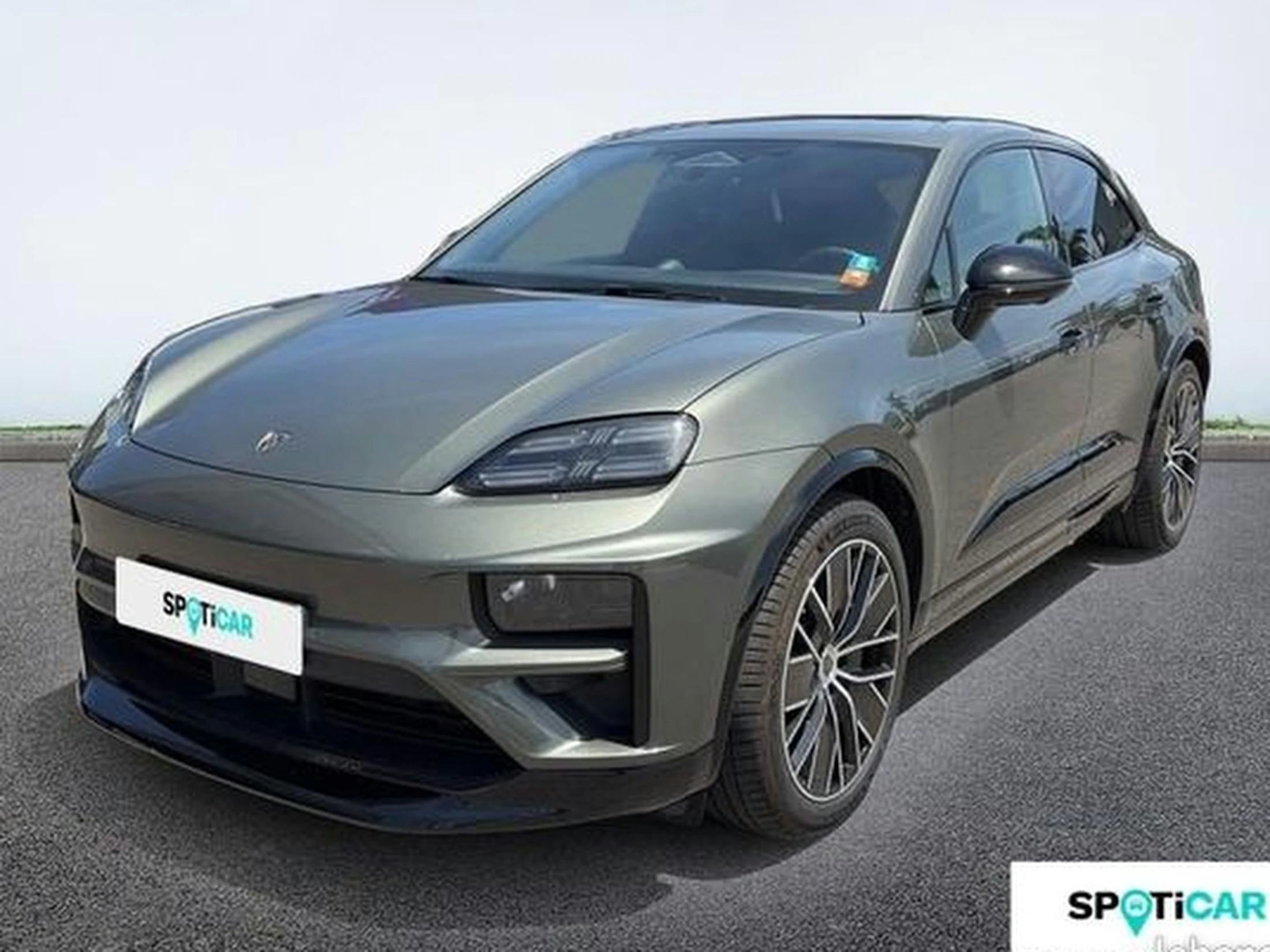 Porsche Macan 639ch Turbo MY25