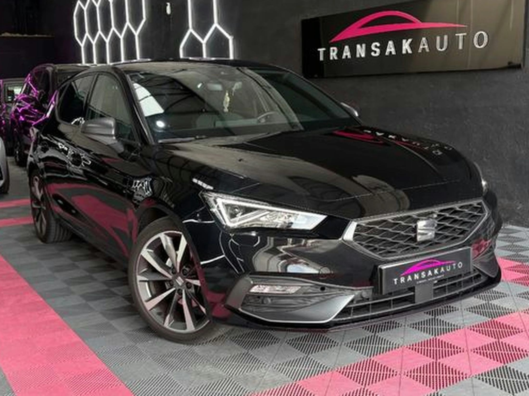 SEAT LEON FR 150 ch 1.5 eTSI Camera de recul ~ Apple Carplay ~ Entretien SEAT