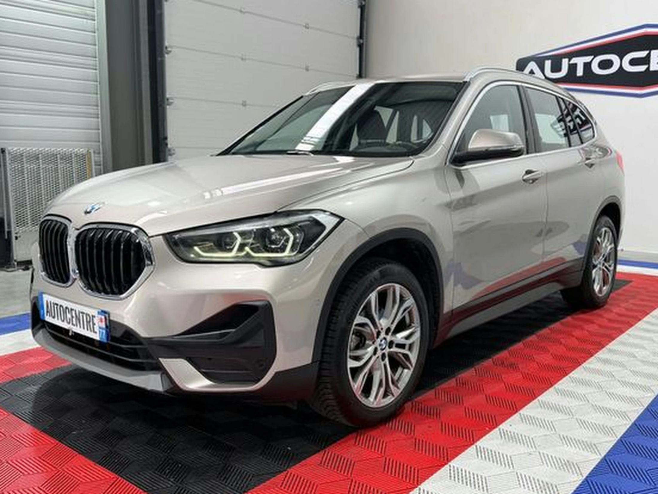 Bmw x1 s-drive 16d 116 ch design boite automatique / camera de recul / jantes alu / clim auto / garantie