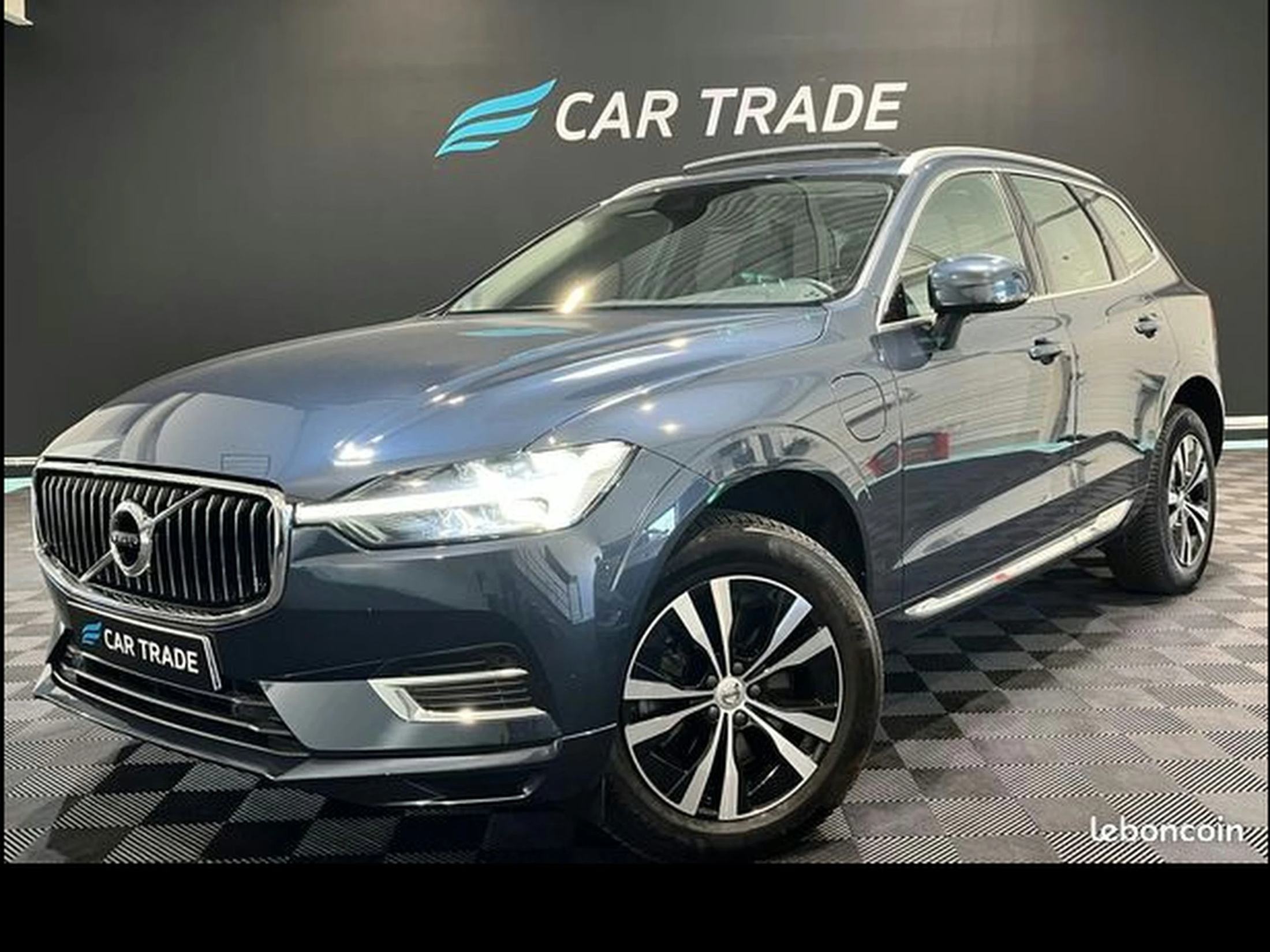VOLVO XC60 T6 AWD Recharge - 253+87- BVA Geartronic - SUIVI VOLVO - TOIT OUVRANT