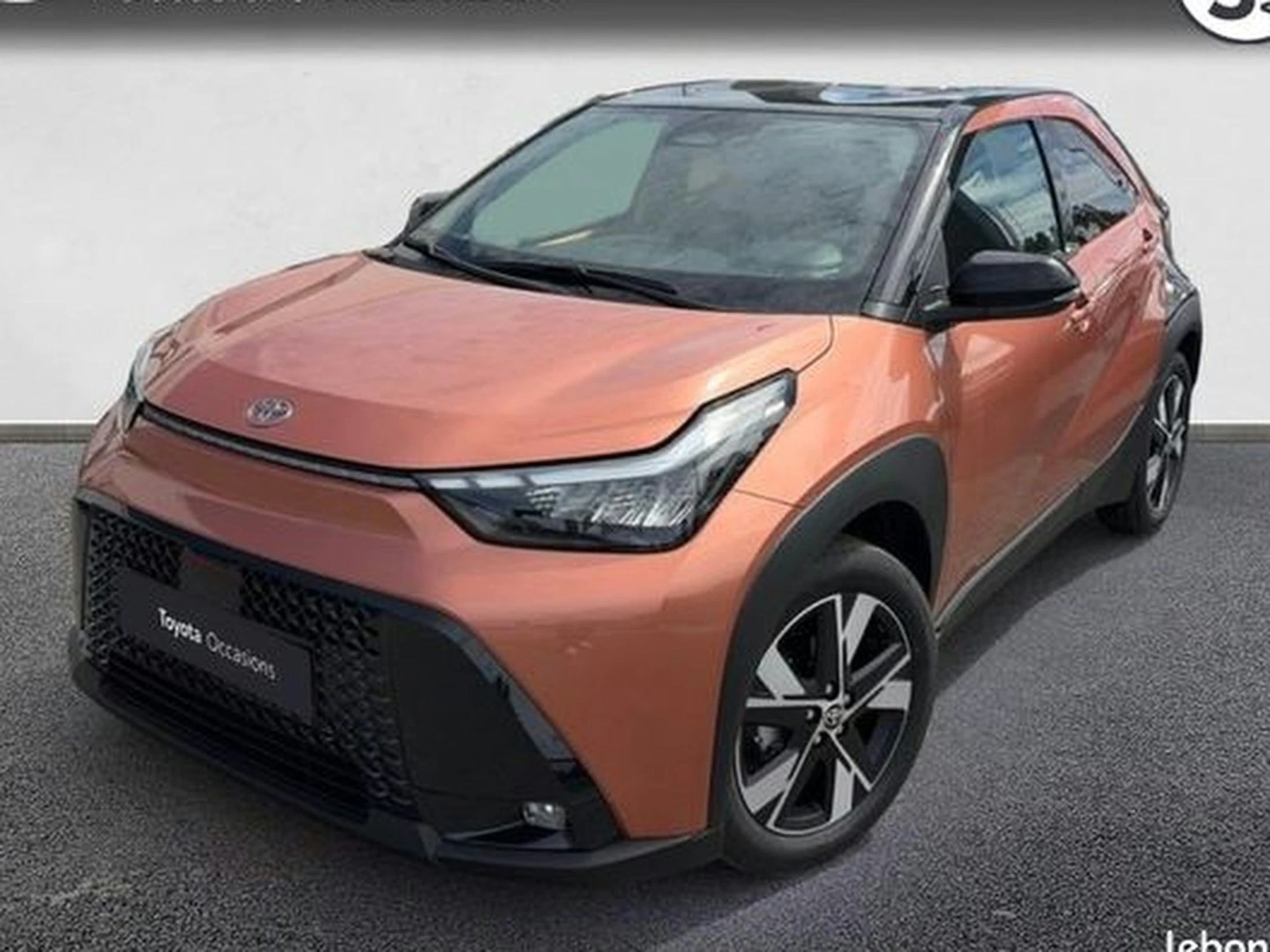 Toyota Aygo X 116h Graphic