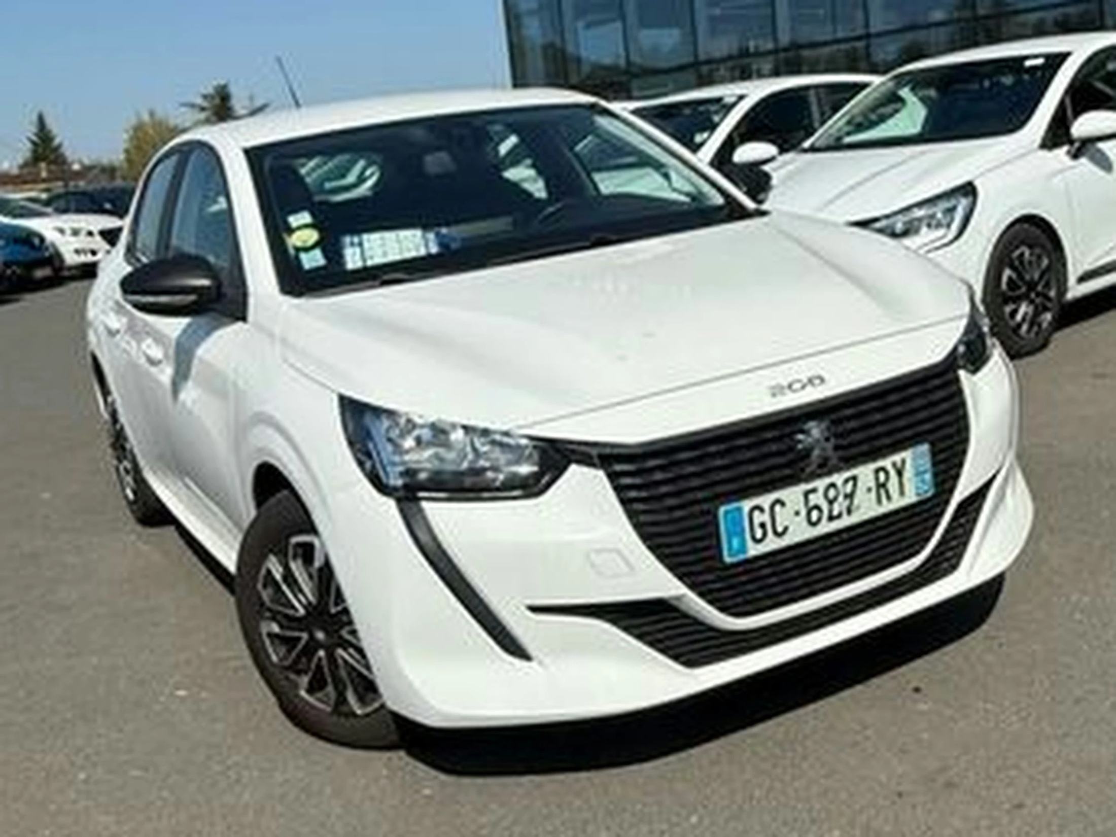 Peugeot 208 II 1.5 bluehdi 100 ch GPS LED CARPLAY