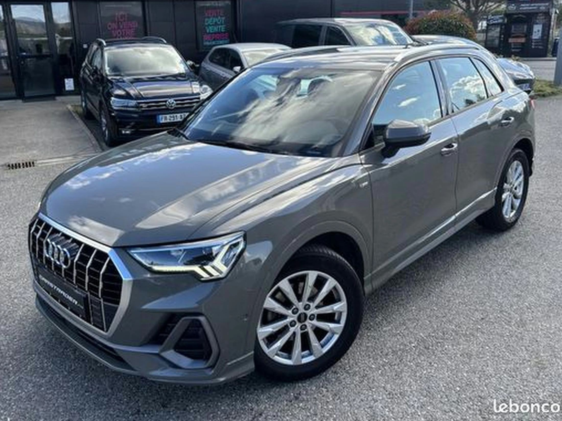 AUDI Q3 35 TDI 150 CV S-TRONIC S LINE 1ere Main Entretien suivi GARANTIE 12 MOIS