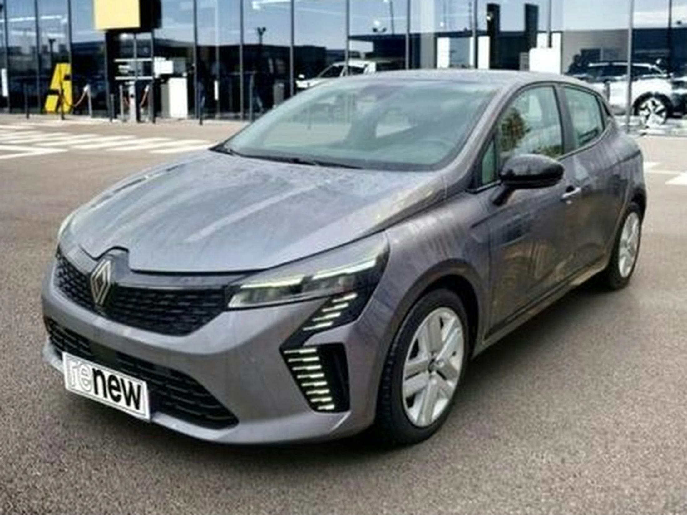 Renault Clio 1.6 E-Tech 145ch full hybrid Evolution - 25