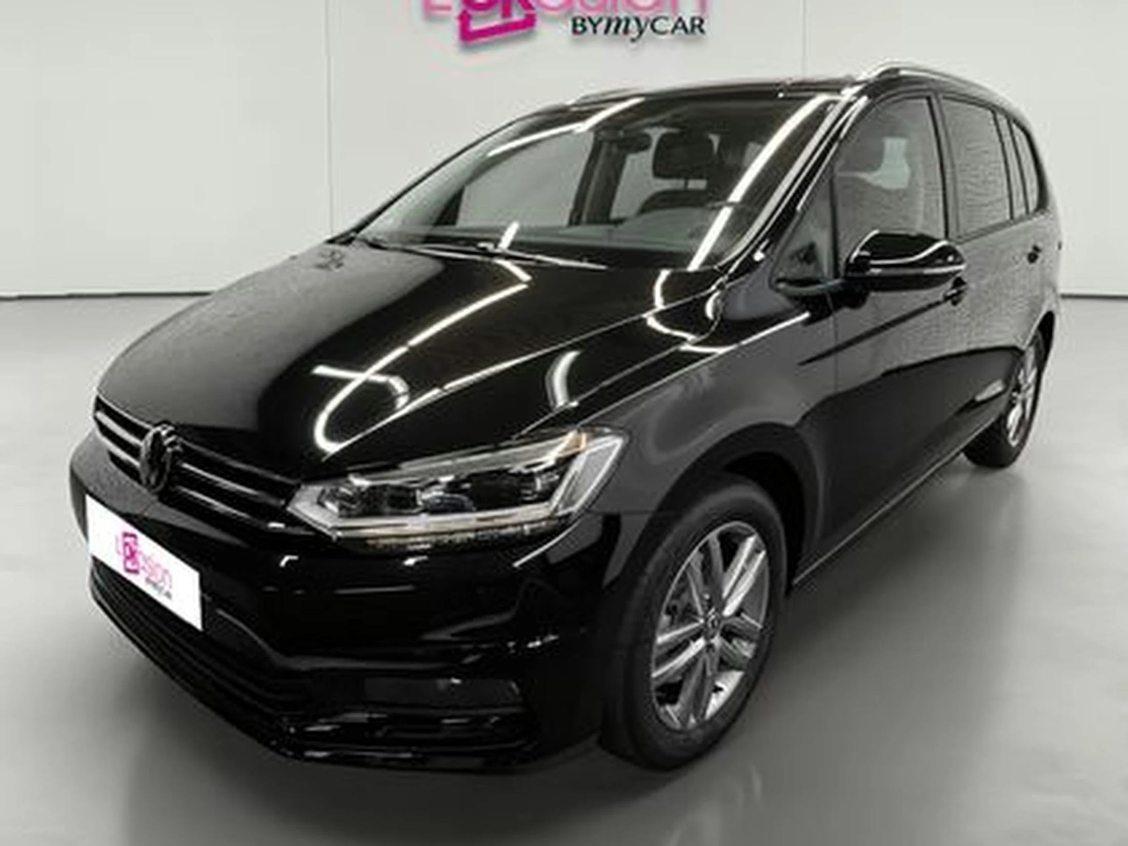 VOLKSWAGEN Touran 2.0 TDI 150 DSG7 7pl VW Edition