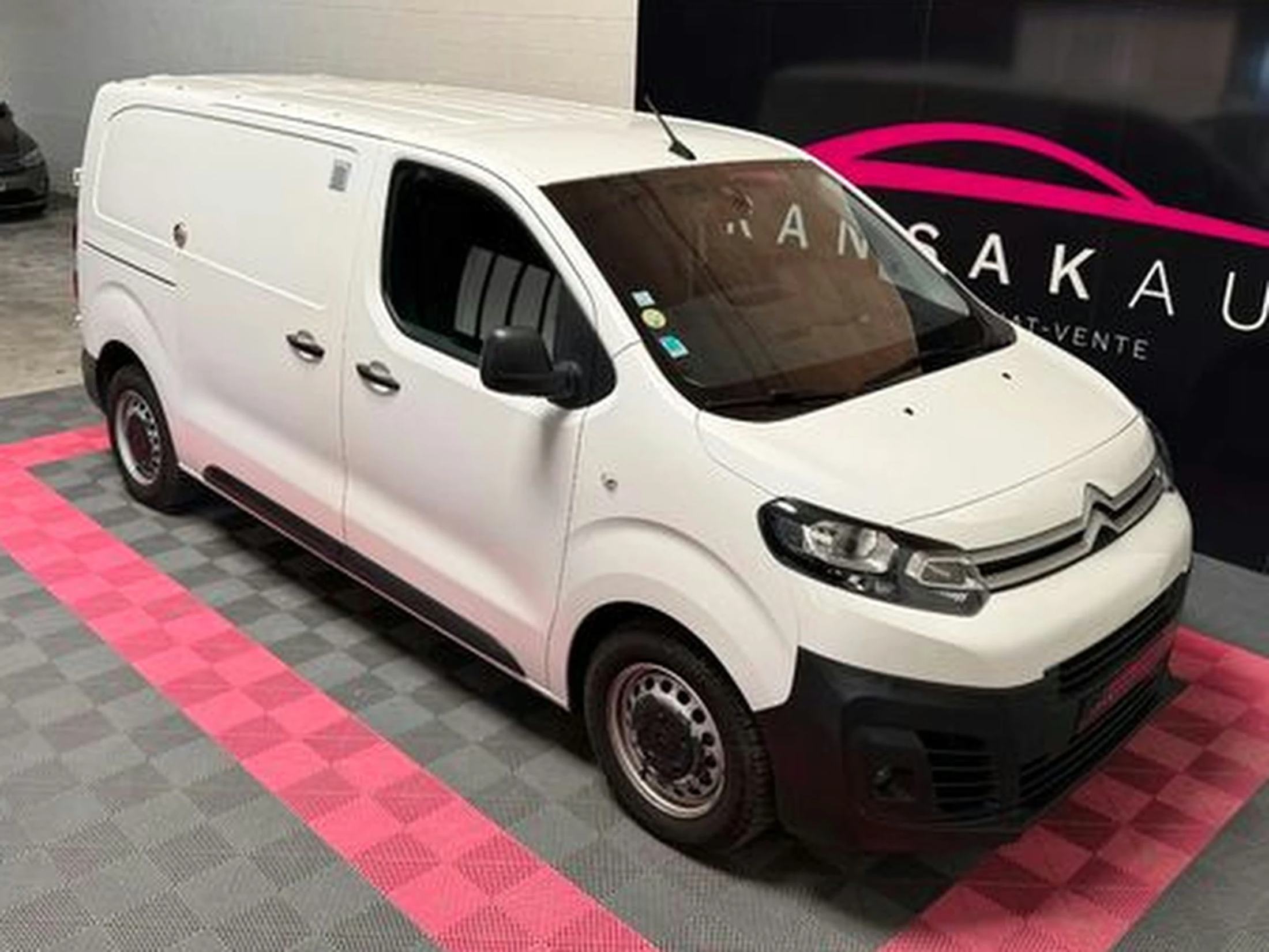 Citroën JUMPY 2.0 BlueHDi 120ch Driver