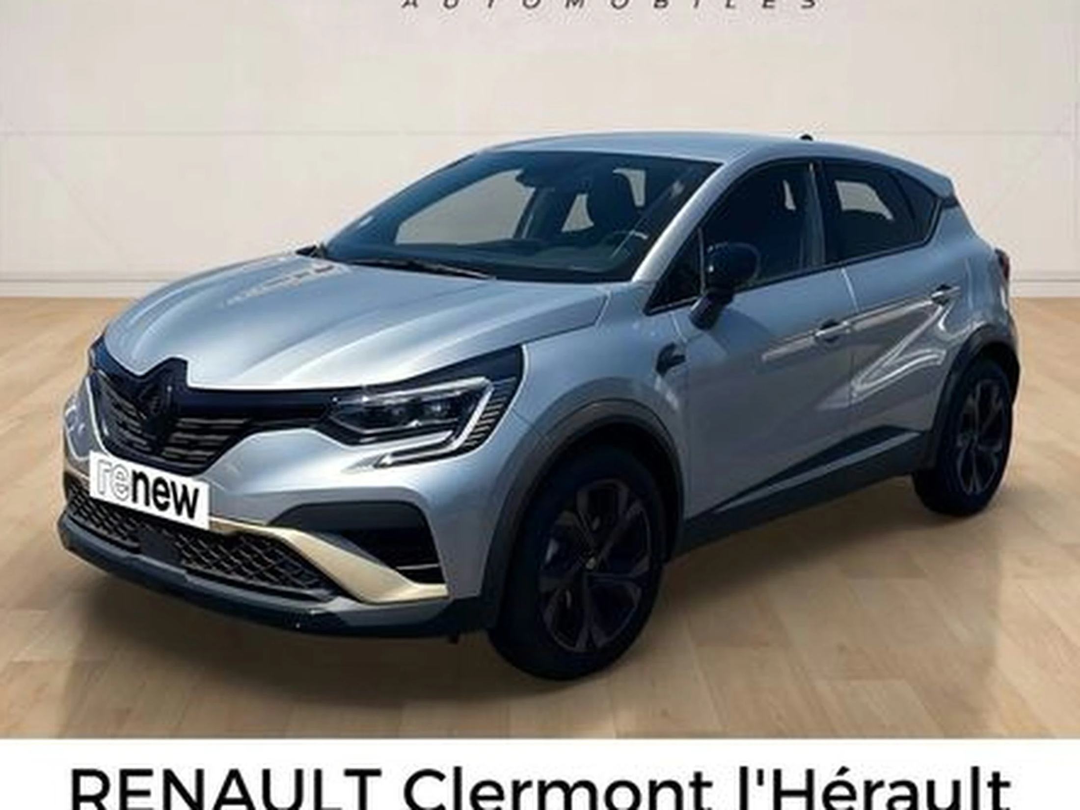 RENAULT Captur E-Tech full hybrid 145 Engineered