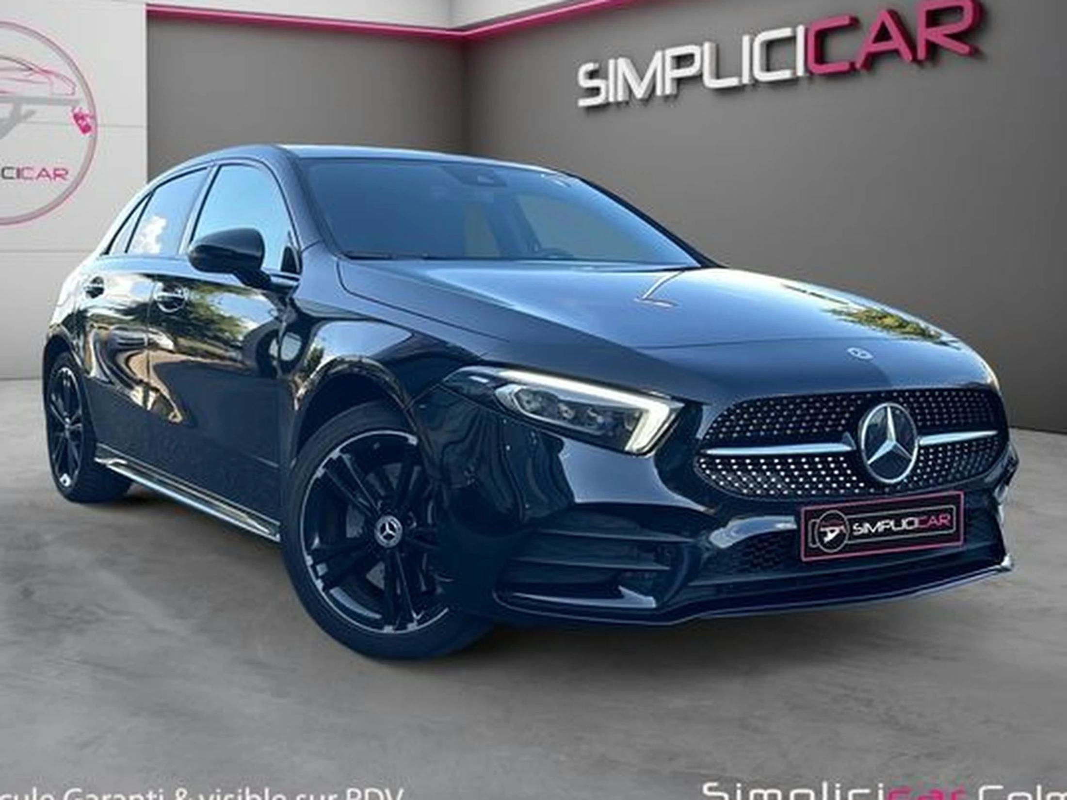 MERCEDES CLASSE A A250 E AMG LINE 8G-DCT Toit Ouvrant Panoramique Sièges Chauffants Pack Ambiance Caméra Garantie 12 mois