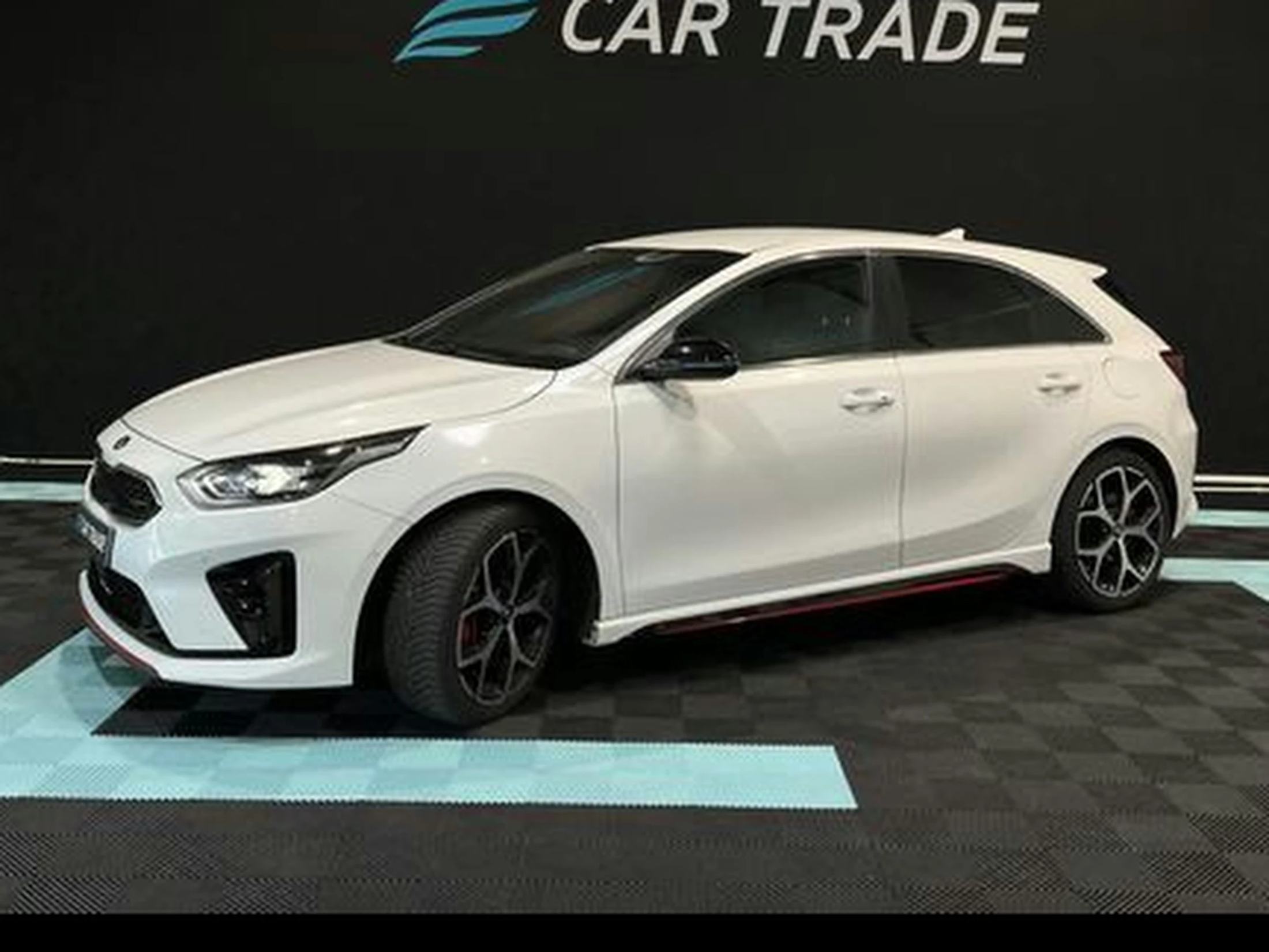 KIA CEED GT - 204ch - SUIVI KIA - CAMERA DE RECUL - SIEGE CHAUFFANT AV/AR