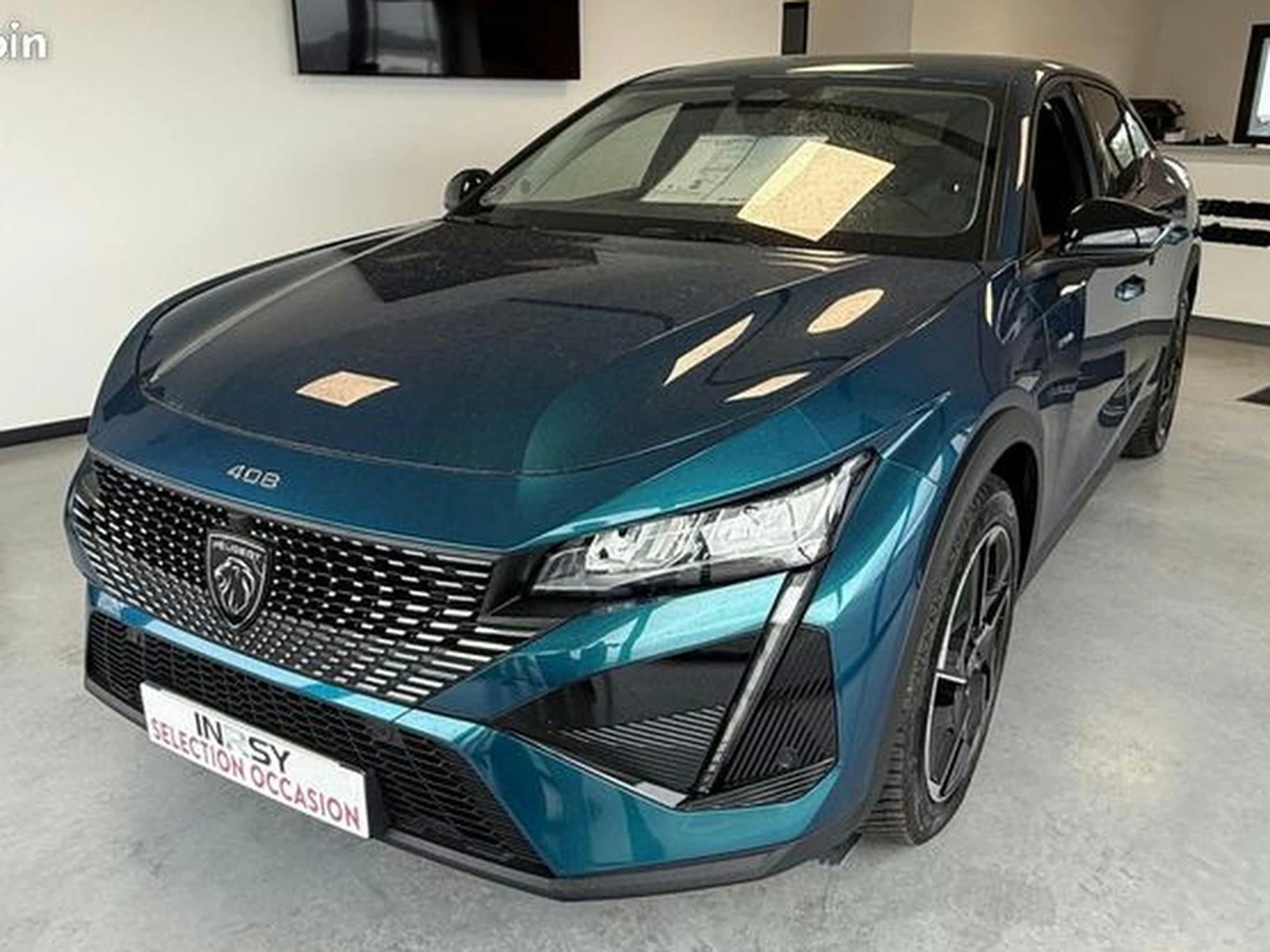 Peugeot 408 ALLURE PACK HYBRID 225 E-EAT8