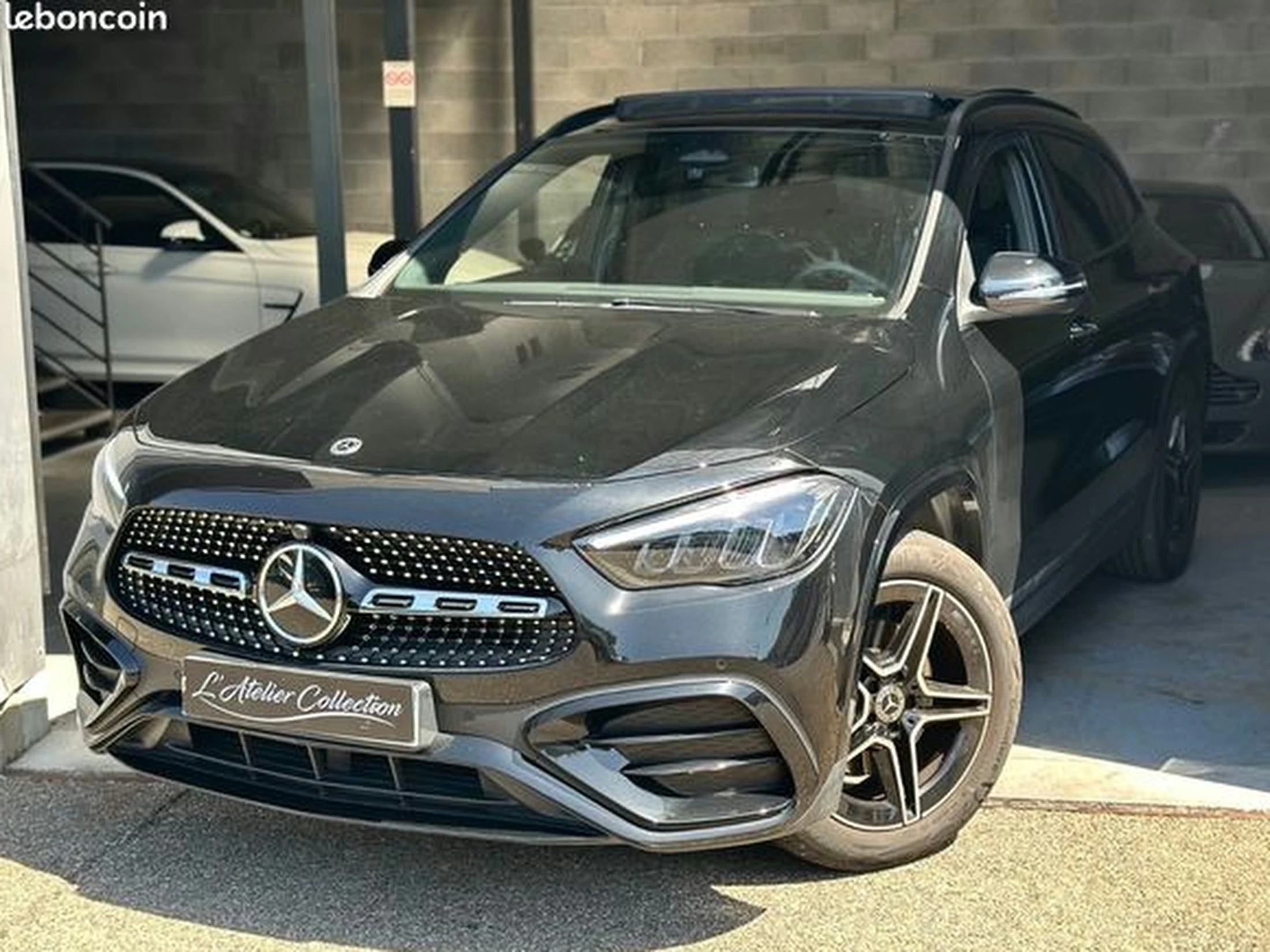 Mercedes GLA 250 Hybrid - AMG LINE - CARPLAY - TOIT OUVRANT - GARANTIE 12 MOIS
