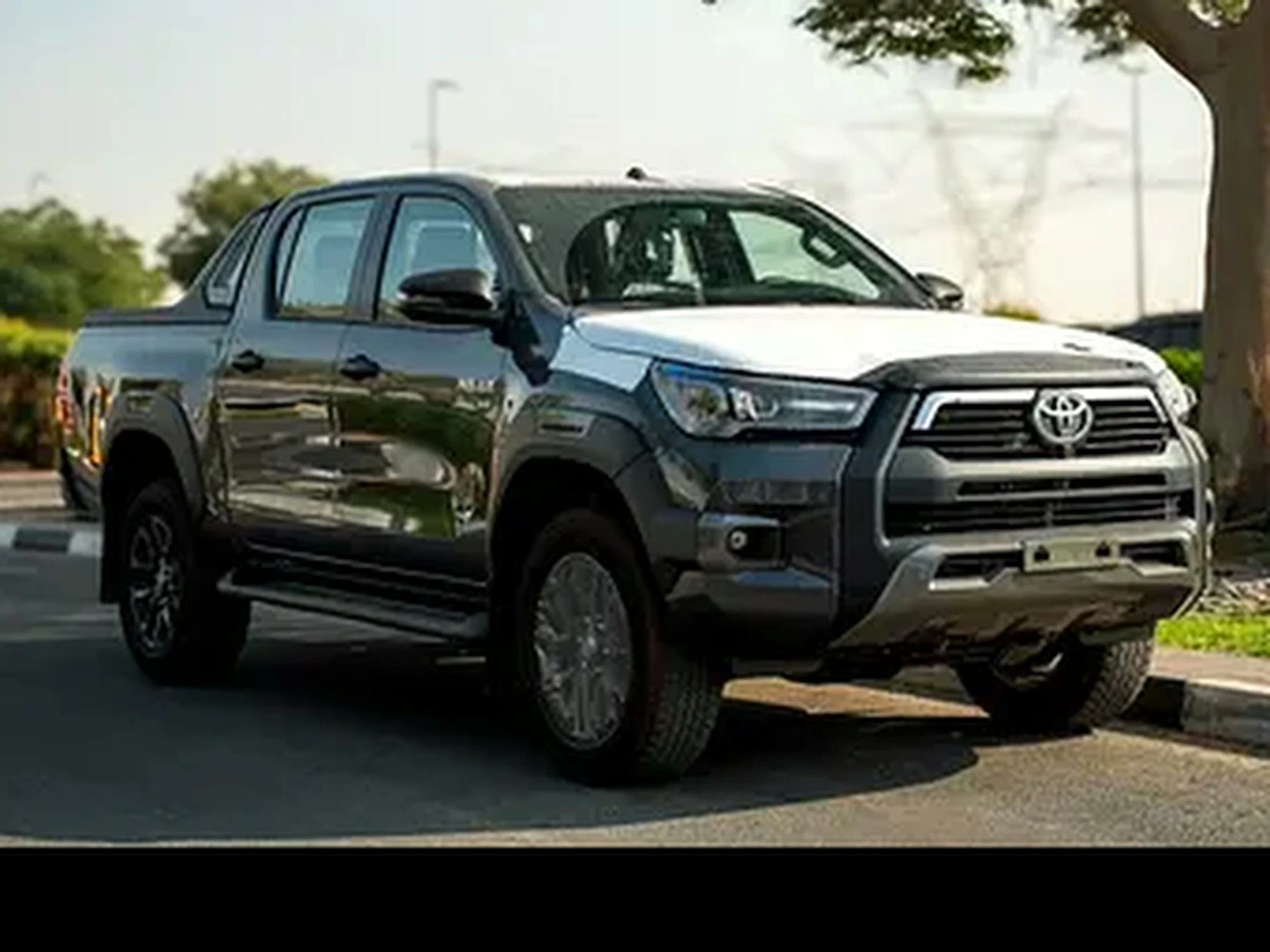 Toyota - Hilux - Adventure