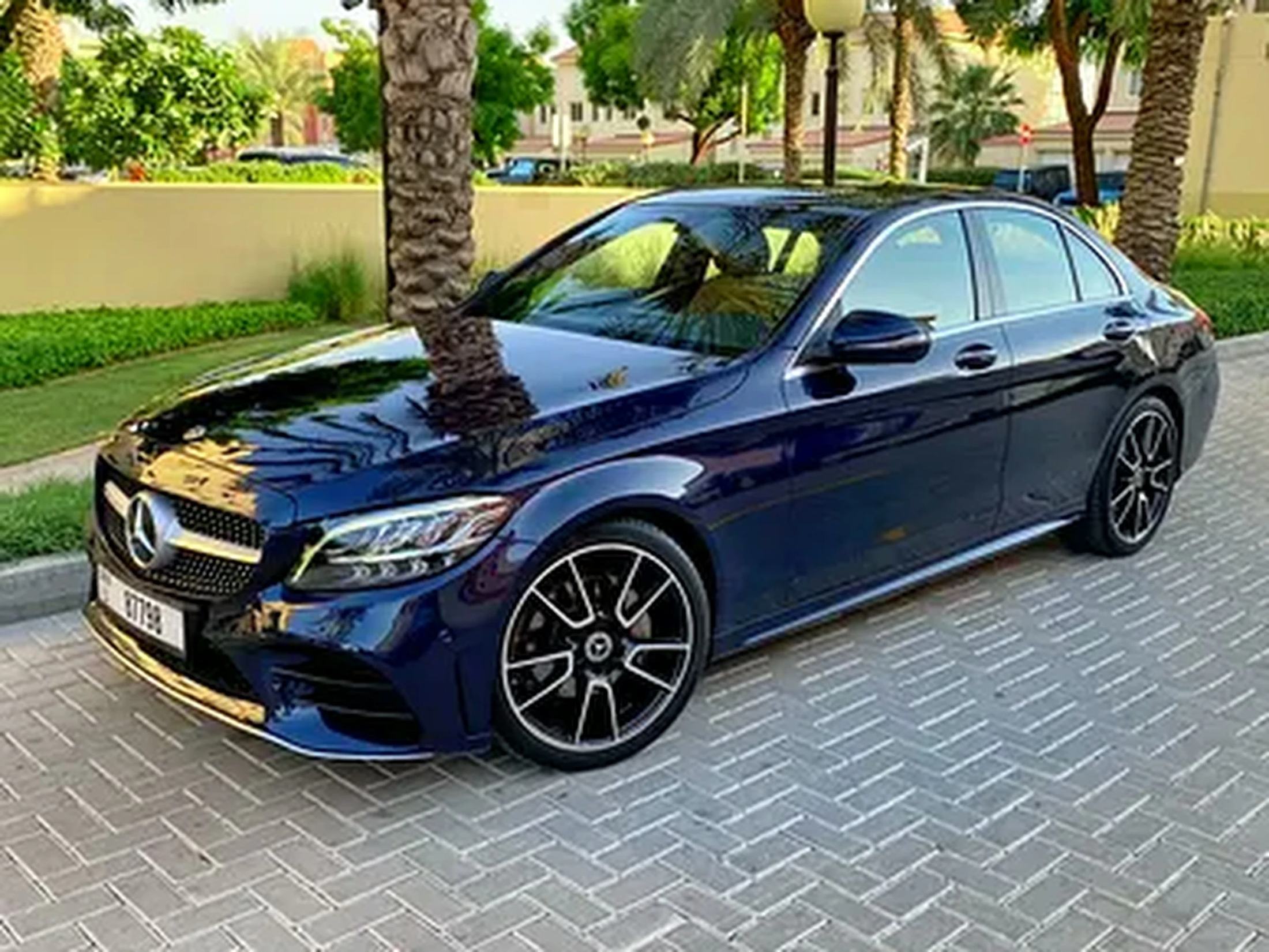Mercedes-Benz - C-Class - C200