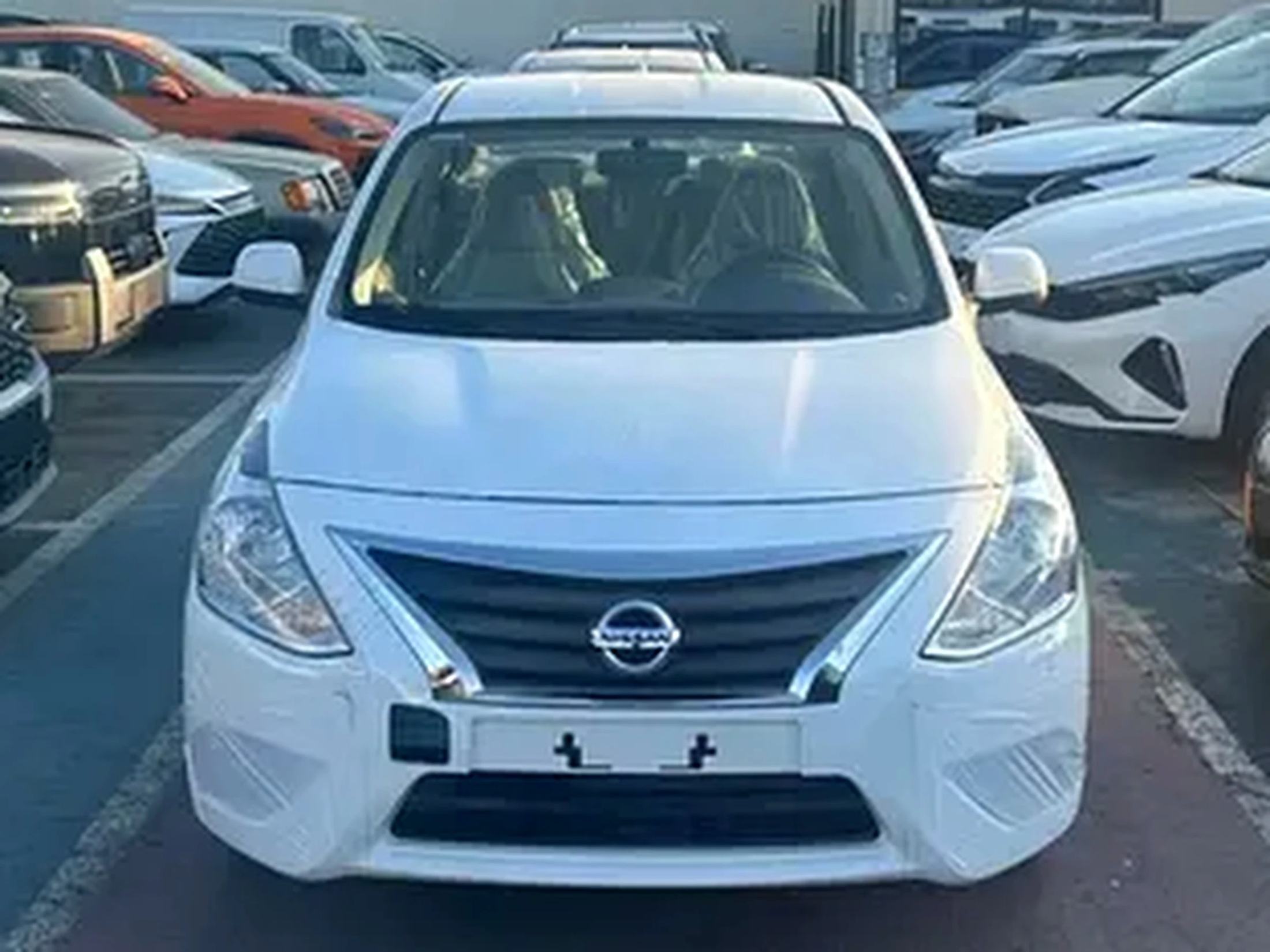 Nissan - Sunny - SV