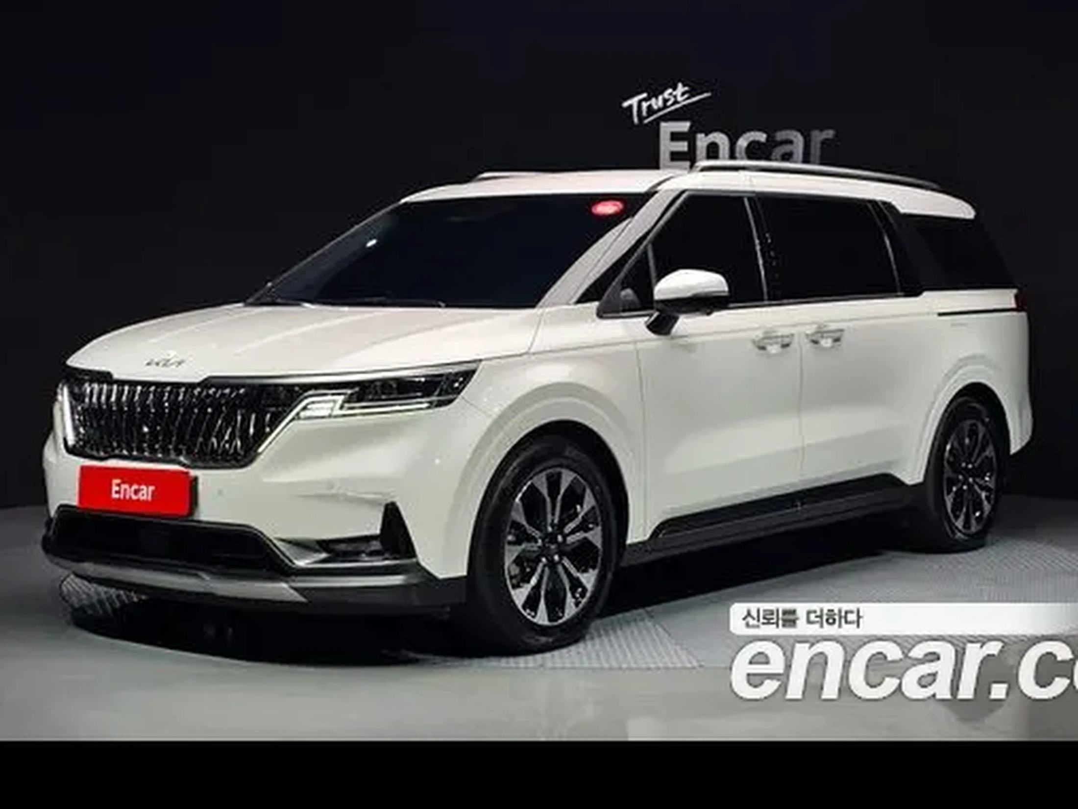 Kia Carnival 4 Gen 2021 9-seat Noblesse