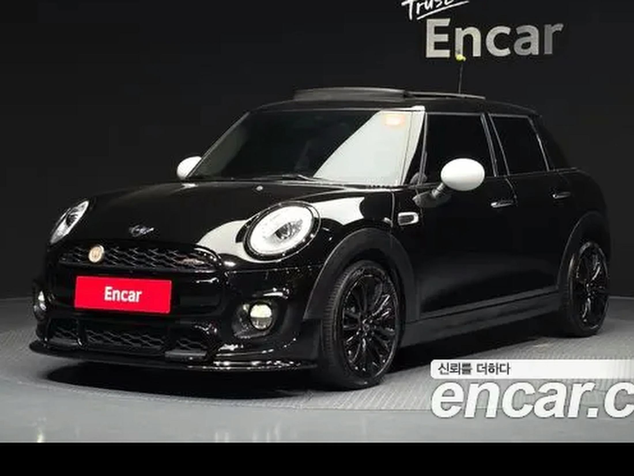 Mini Cooper 2017 5도어 HIGH