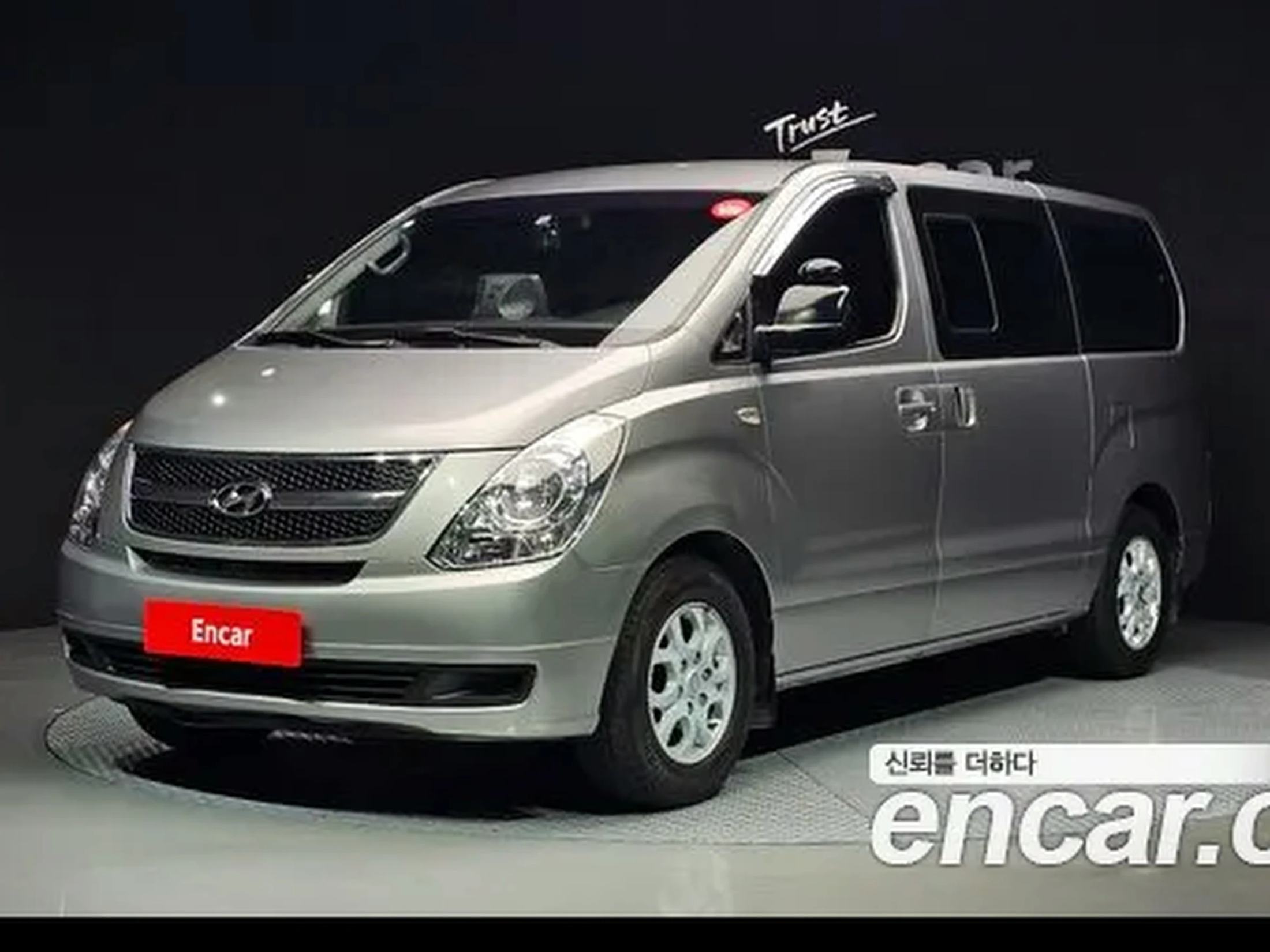 Hyundai 그랜드 스타렉스 2011 12-seat 왜건