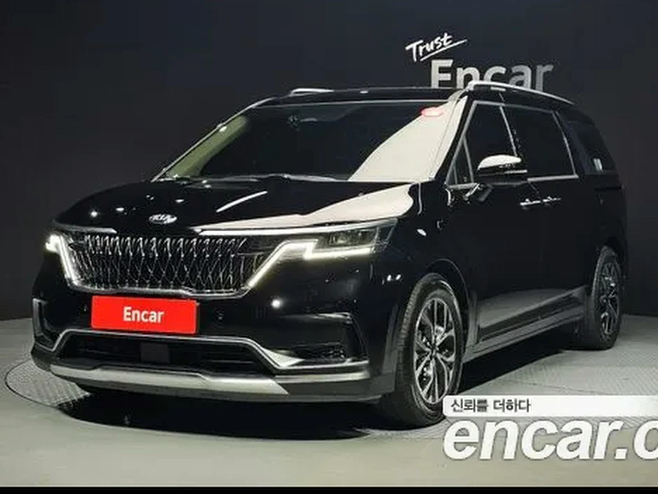 Kia Carnival 4 Gen 2021 9-seat Noblesse