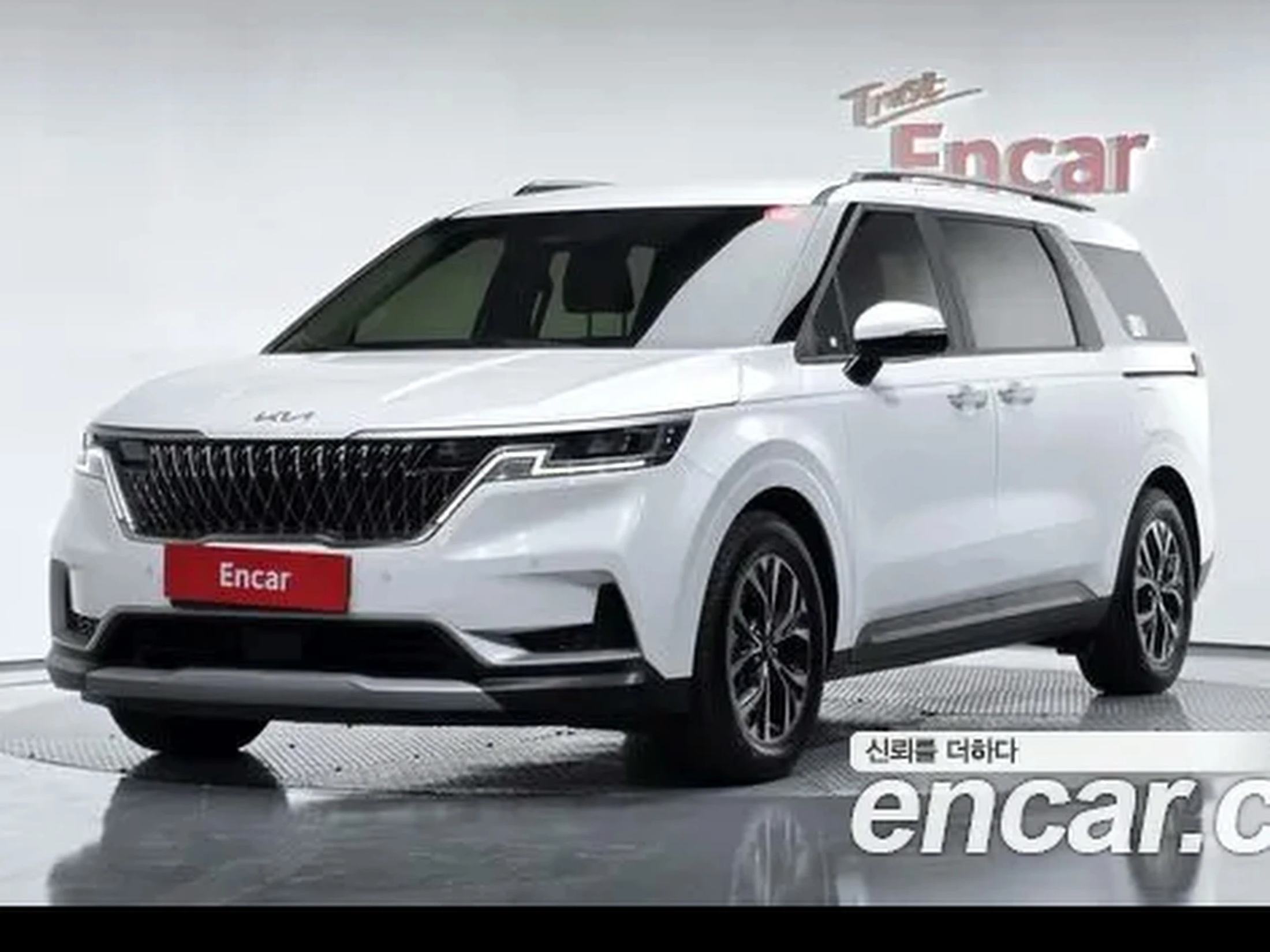 Kia Carnival 4 Gen 2023 9-seat Prestige
